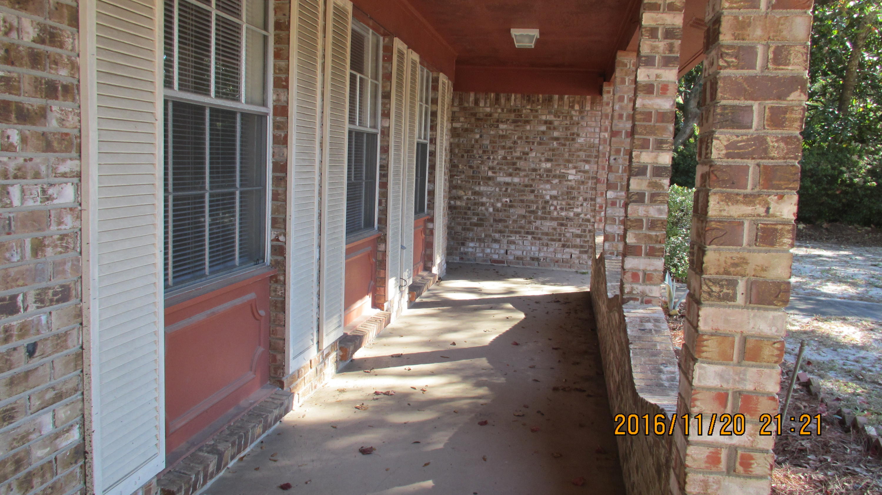 OVERBROOK - Residential Lease