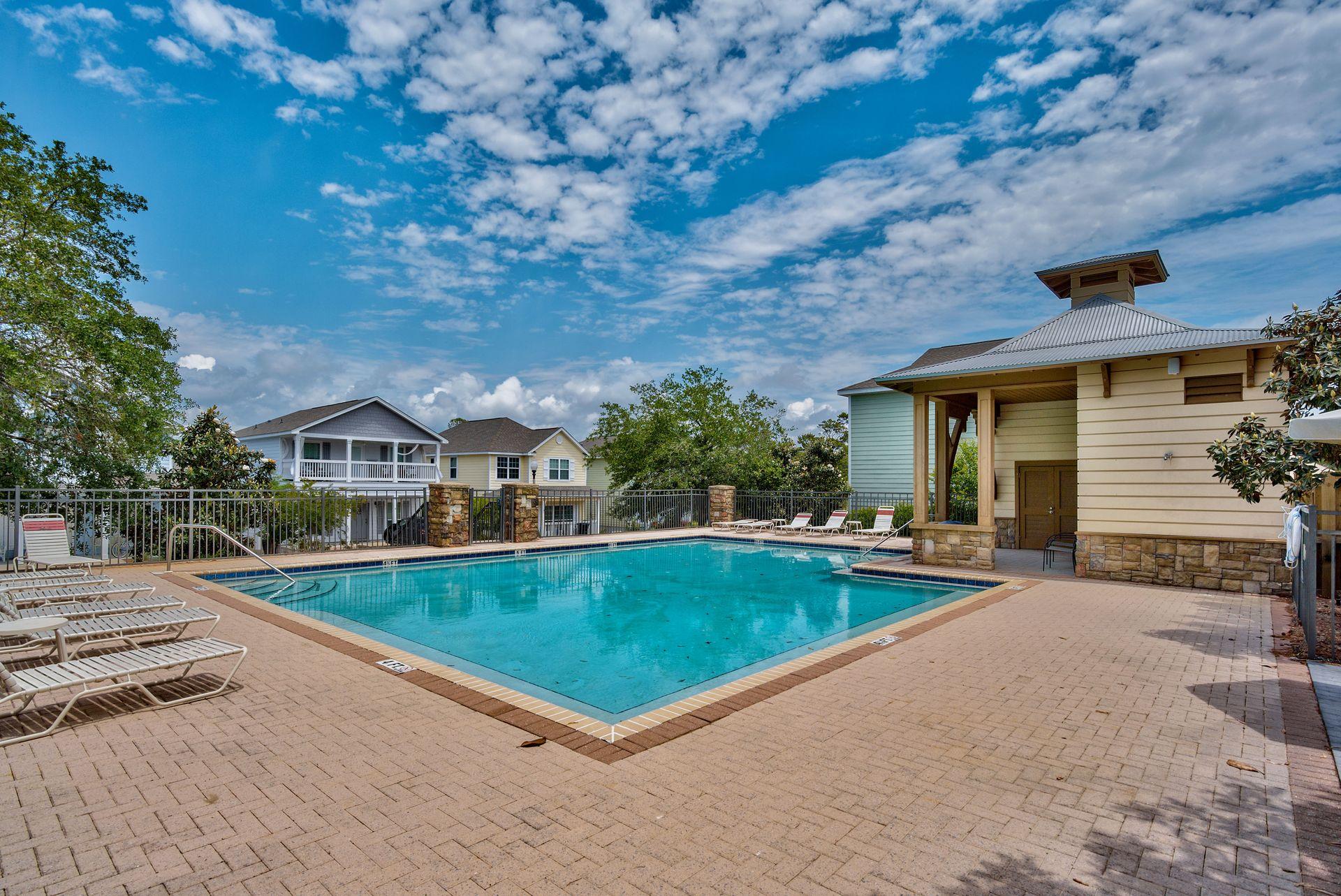 WEST SHORE PLACE - Residential