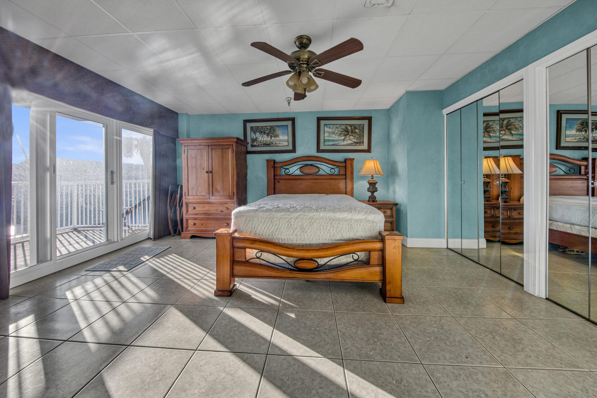 SUN KING TOWERS PH 1 - Residential