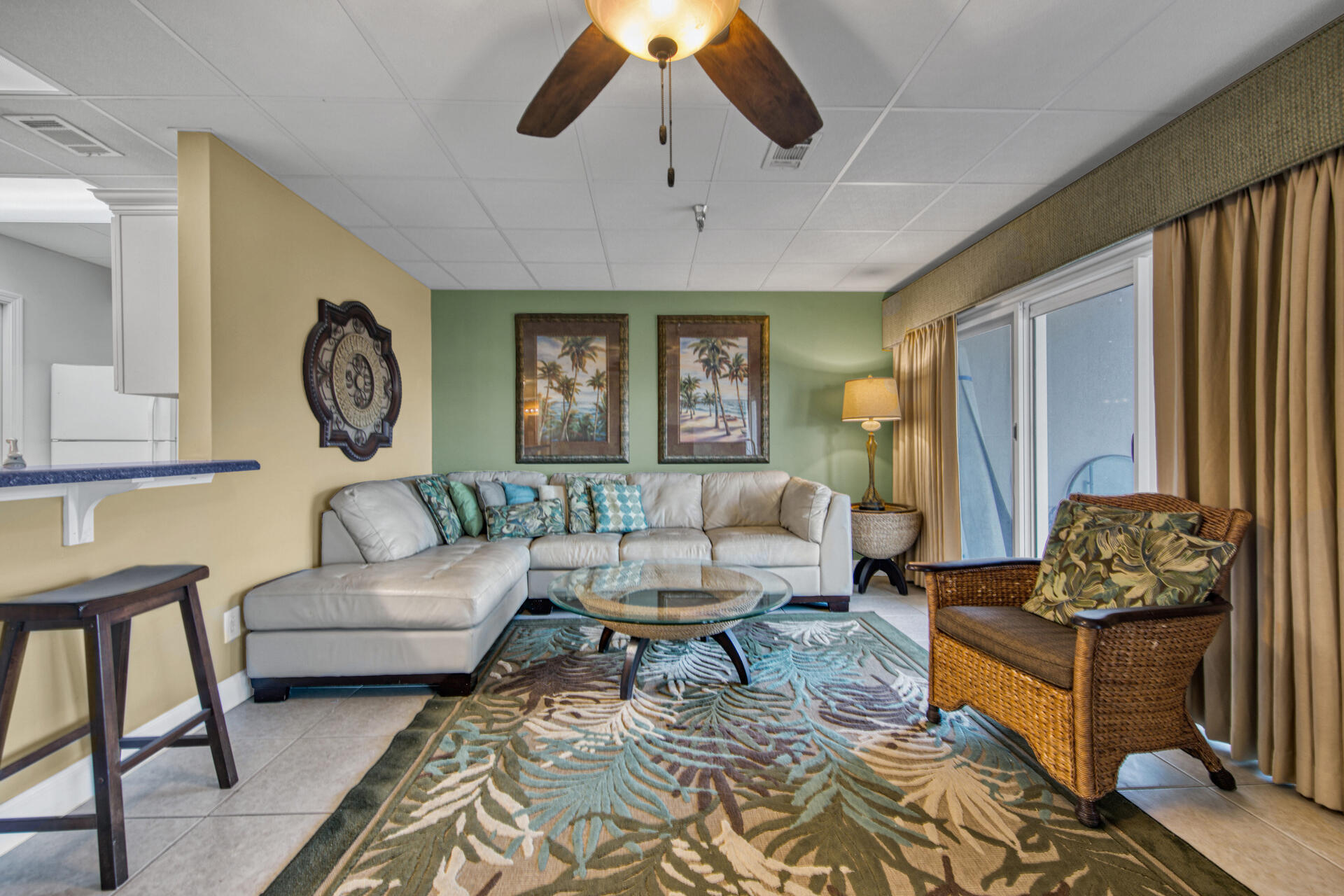 SUN KING TOWERS PH 1 - Residential