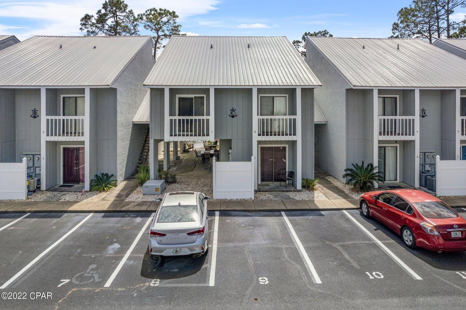 DOCKSIDE NORTH CONDO - Residential