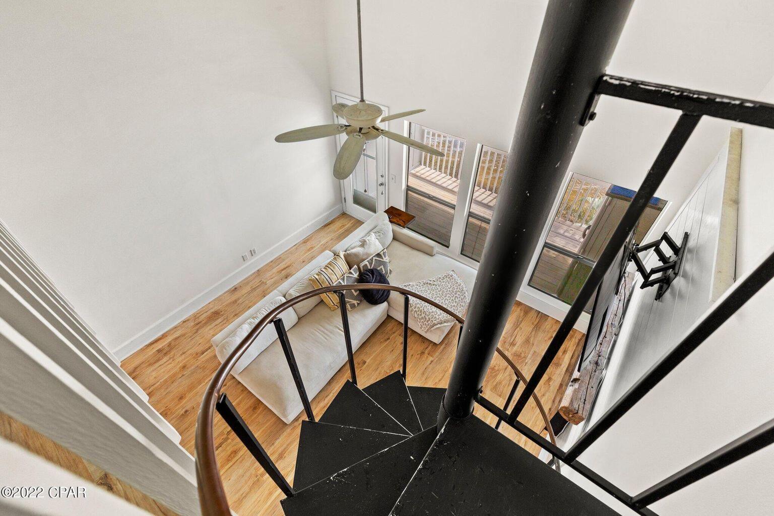 DOCKSIDE NORTH CONDO - Residential