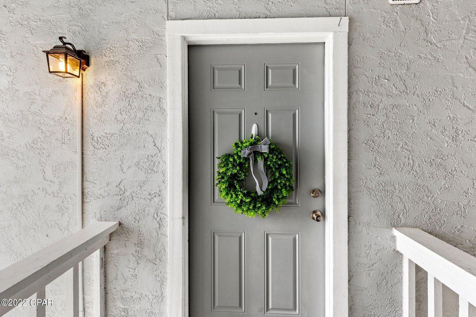 DOCKSIDE NORTH CONDO - Residential