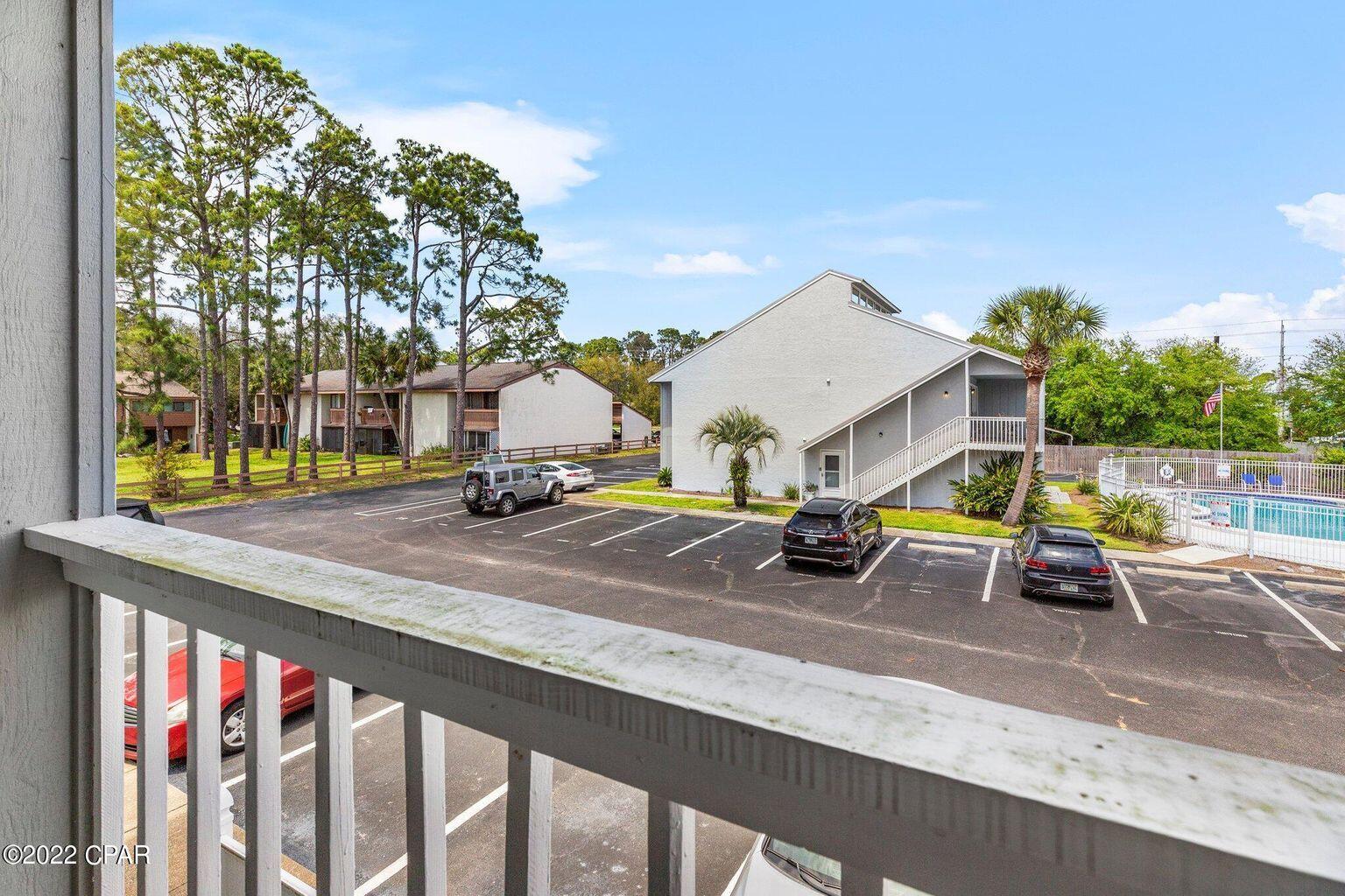 DOCKSIDE NORTH CONDO - Residential