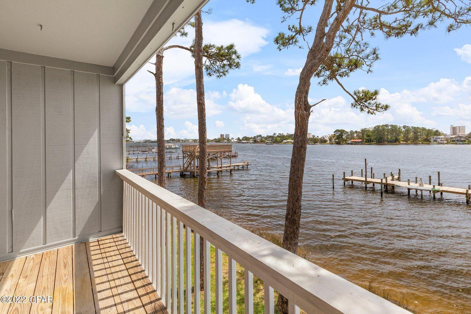 DOCKSIDE NORTH CONDO - Residential