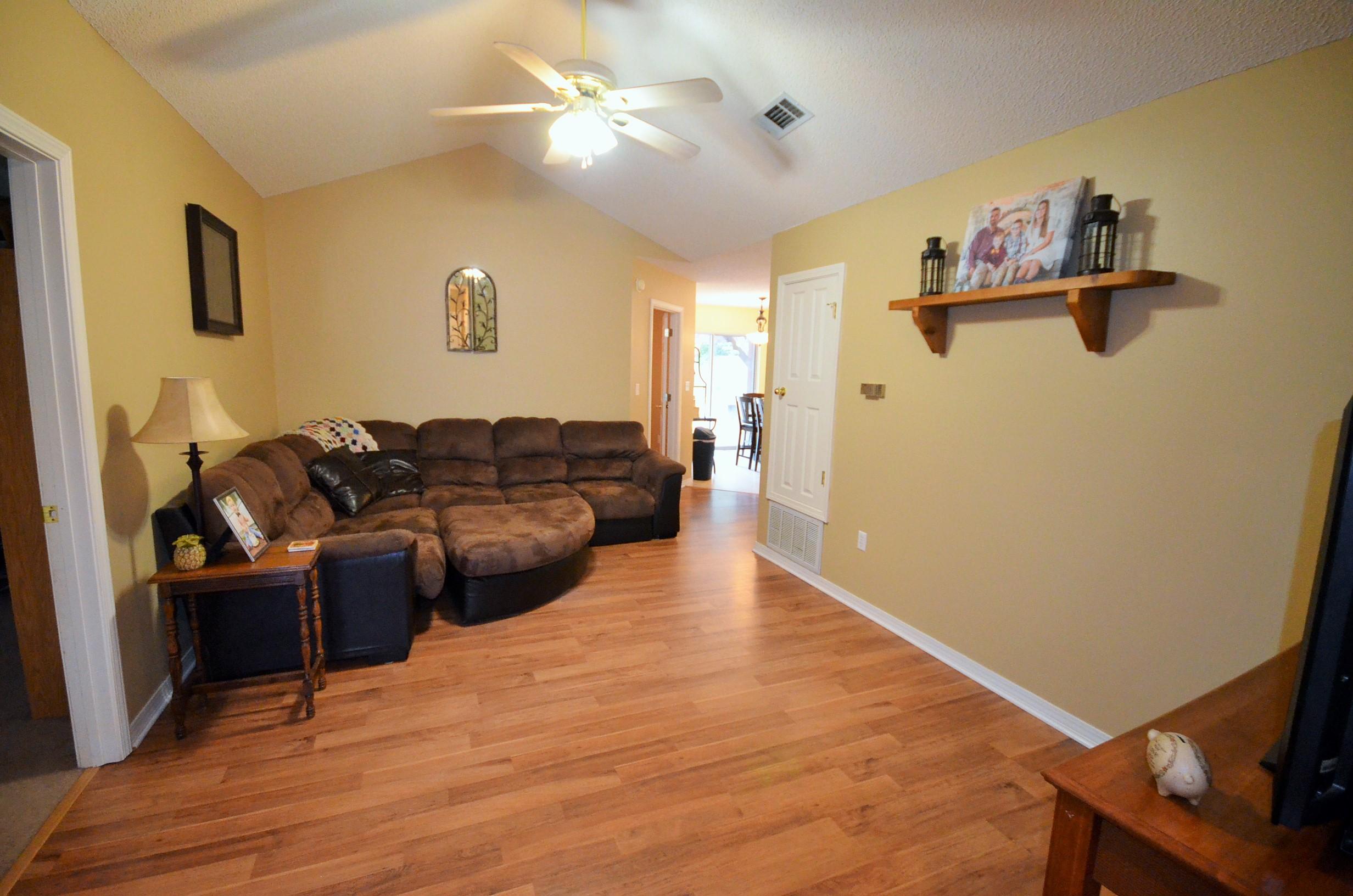 OAKDALE MINI FARMS - Residential