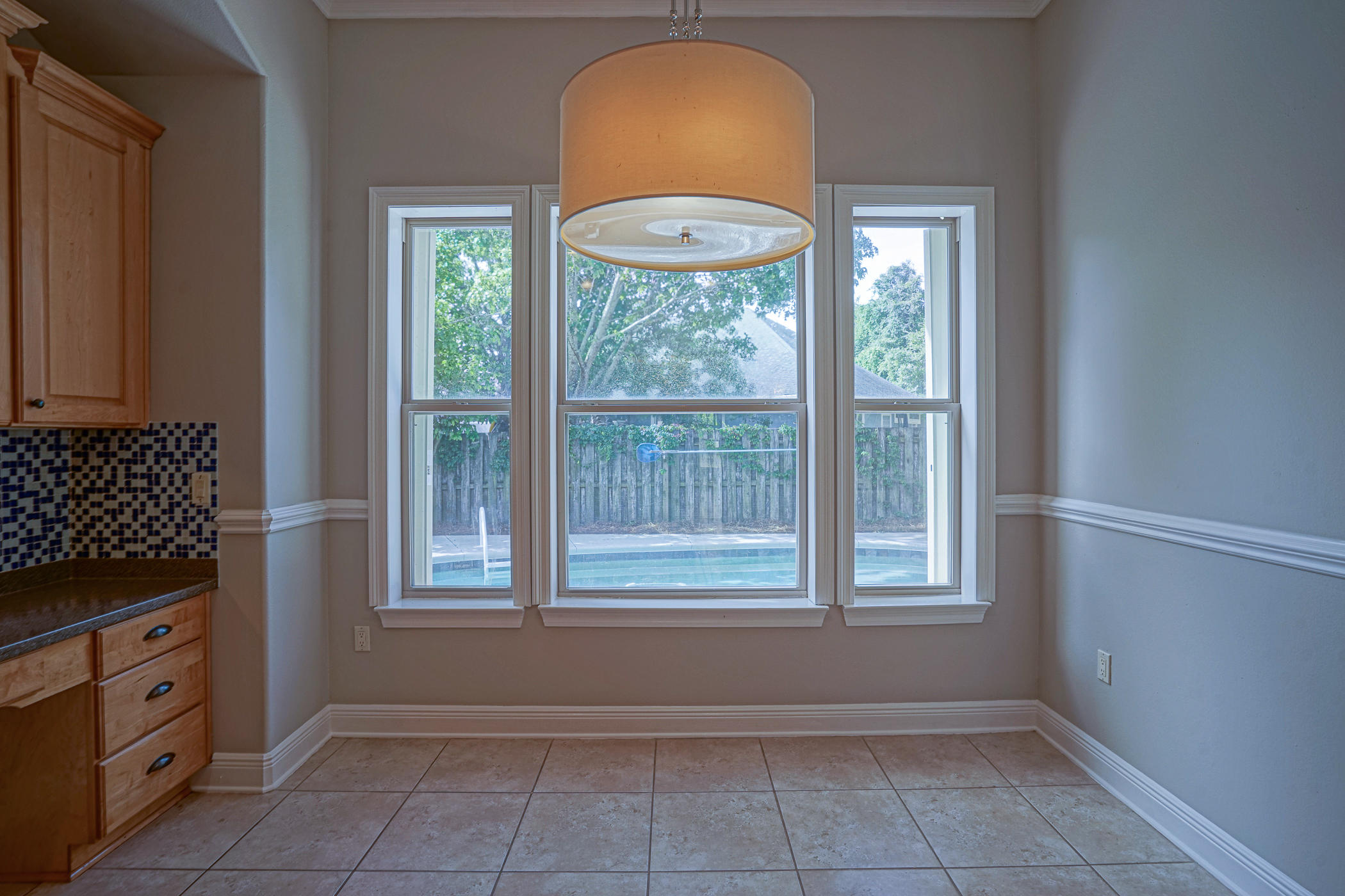 CHARDONNAY ESTATES - Residential