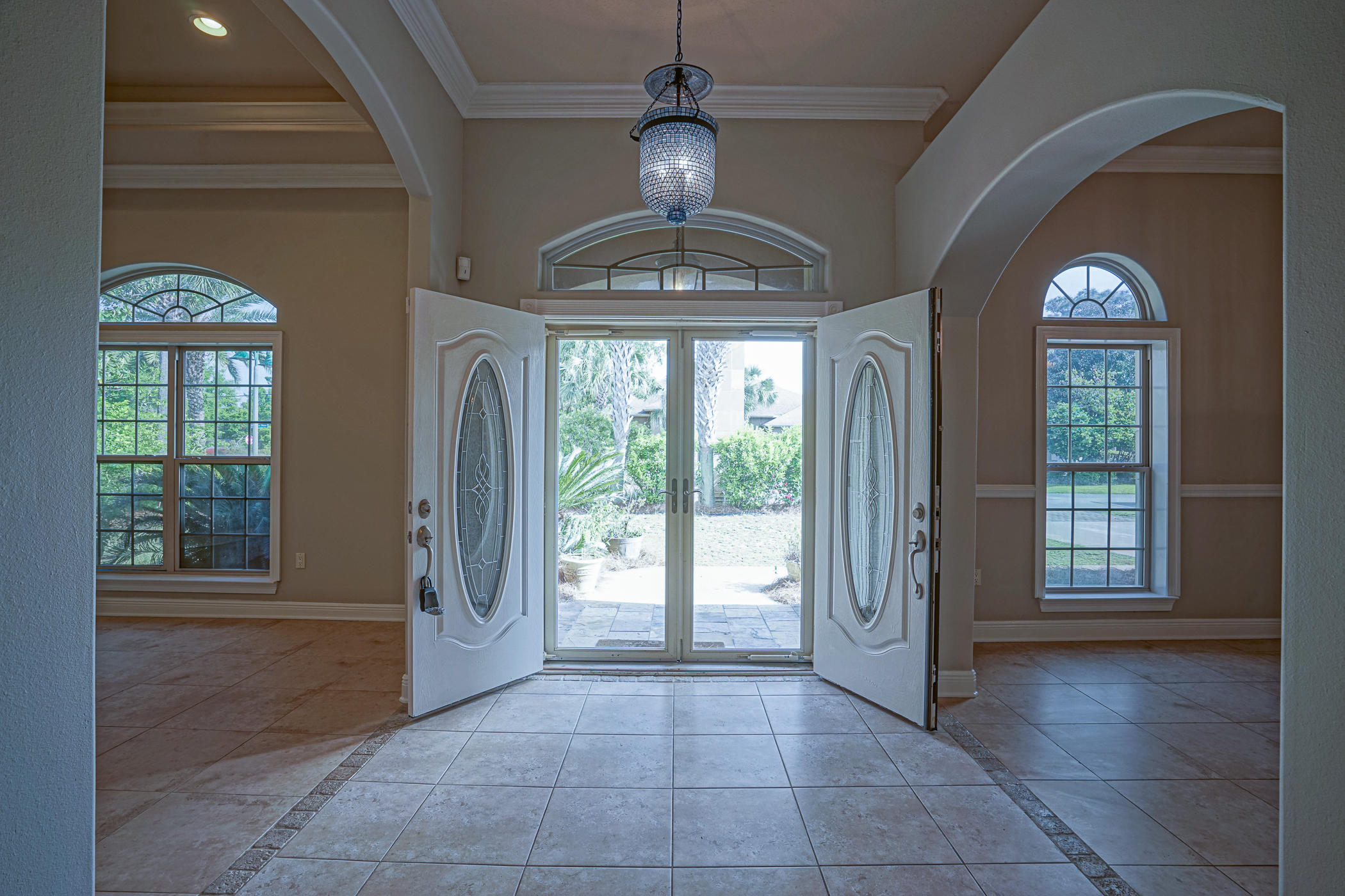 CHARDONNAY ESTATES - Residential