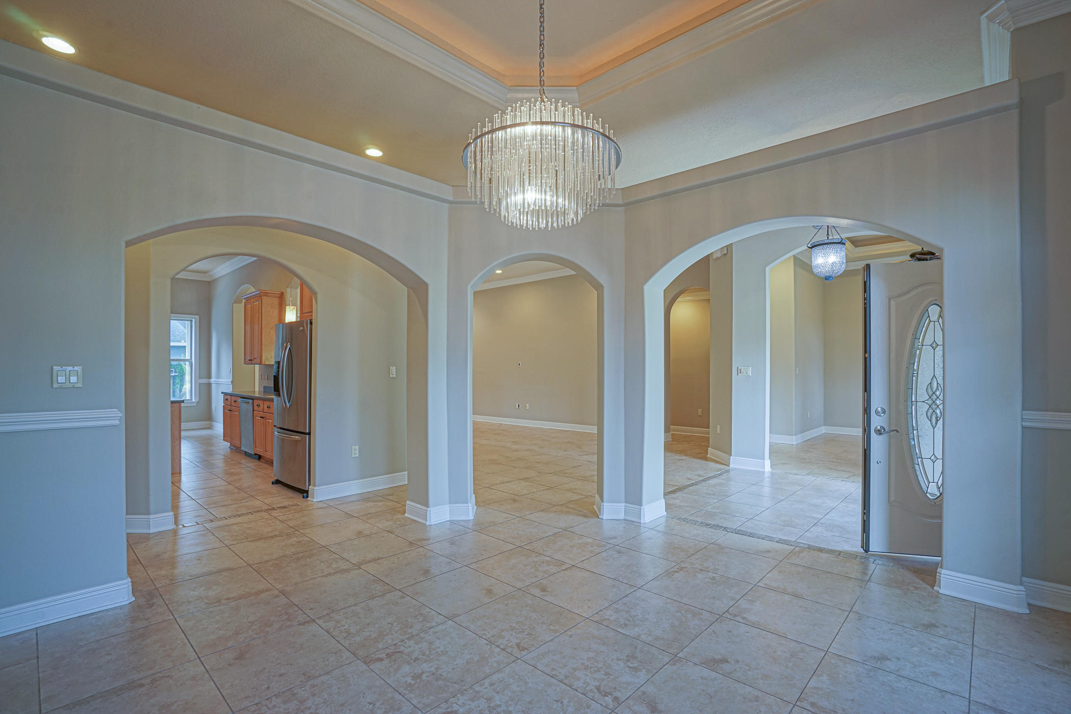 CHARDONNAY ESTATES - Residential