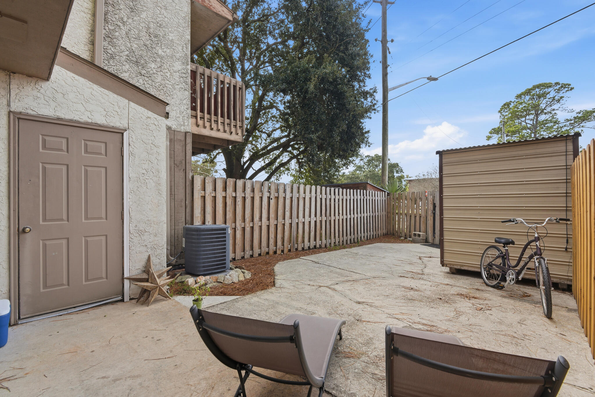 NEW WALTON VILLAGE - Residential