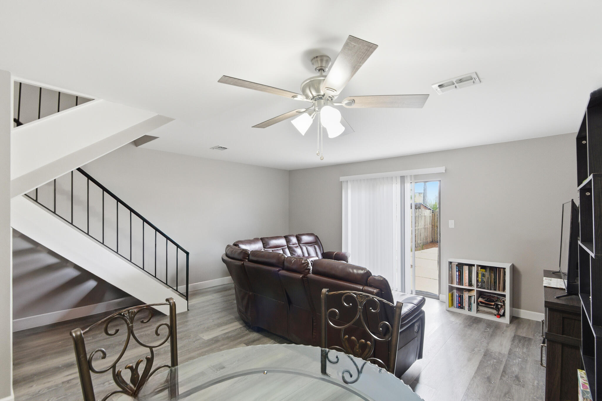 NEW WALTON VILLAGE - Residential