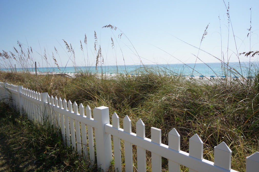 PARADISE RETREAT - Residential