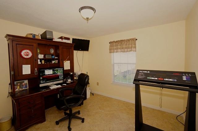 PARADISE RETREAT - Residential