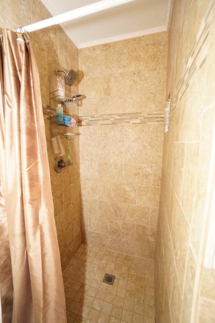 PARADISE RETREAT - Residential