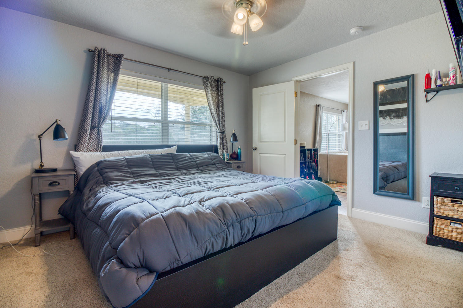 OAK TREE PARK - Residential