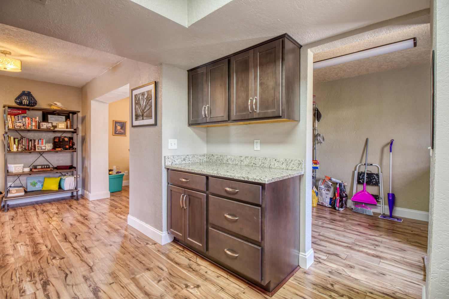 OAK TREE PARK - Residential