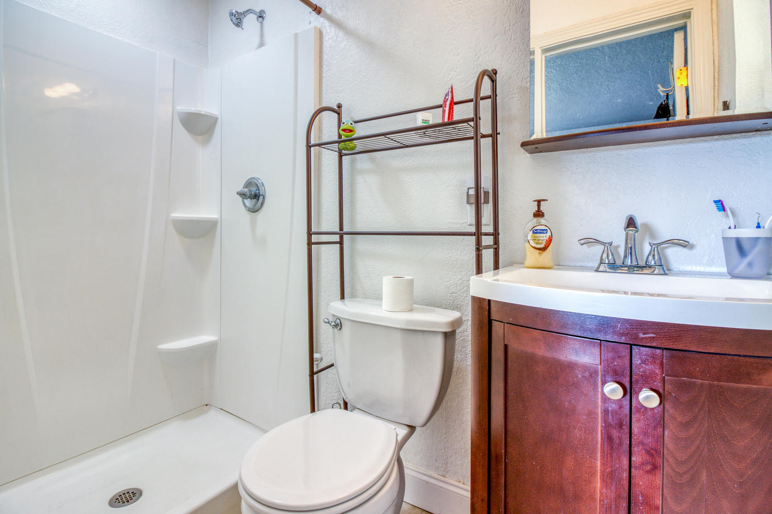 OAK TREE PARK - Residential