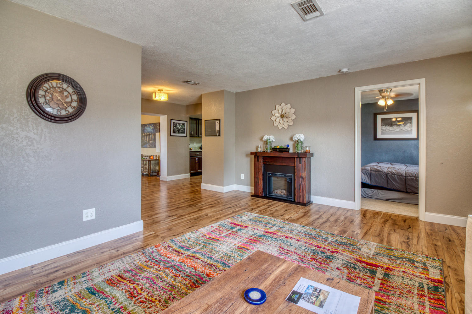 OAK TREE PARK - Residential