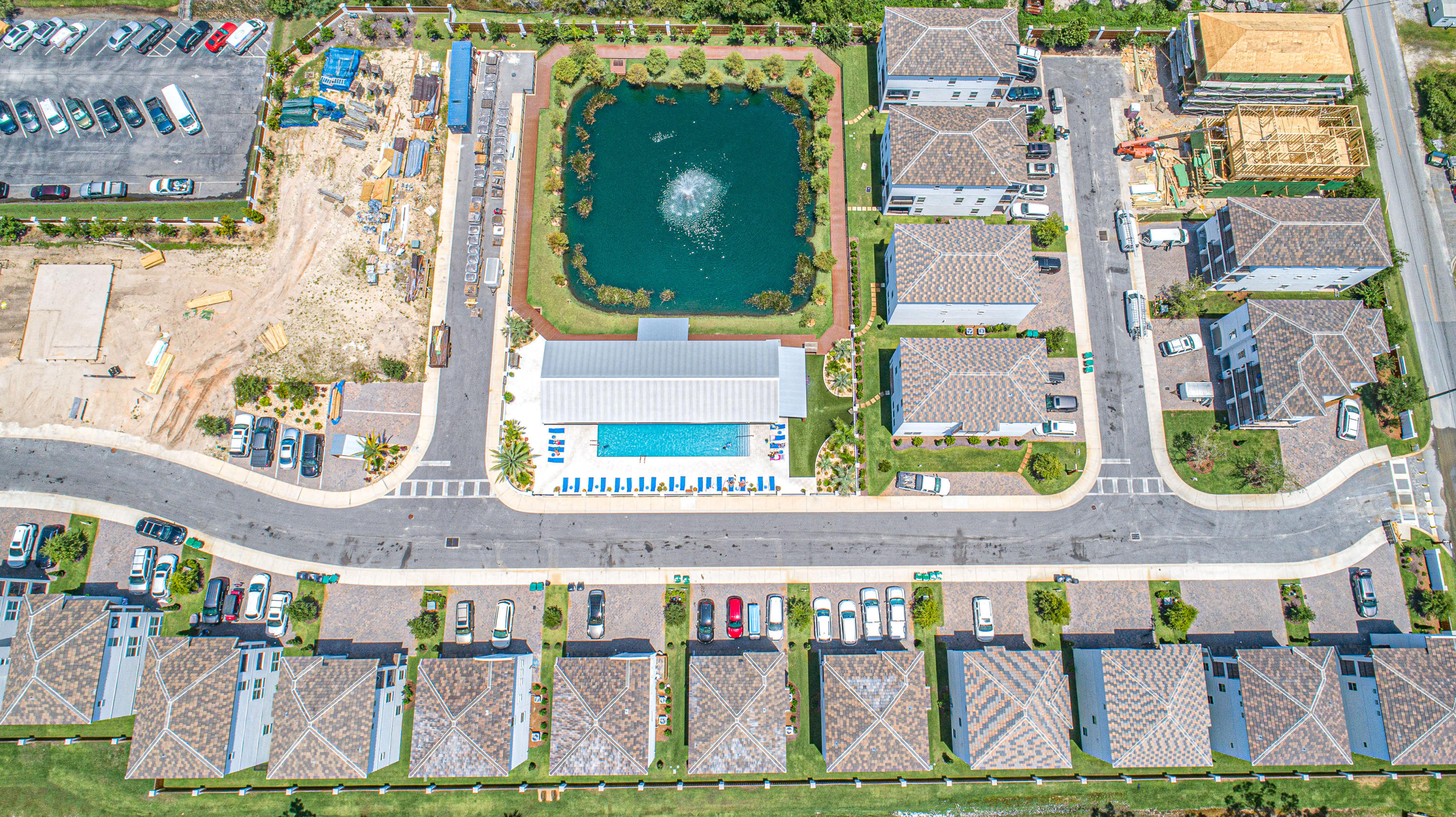 The Retreat at Miramar - Residential