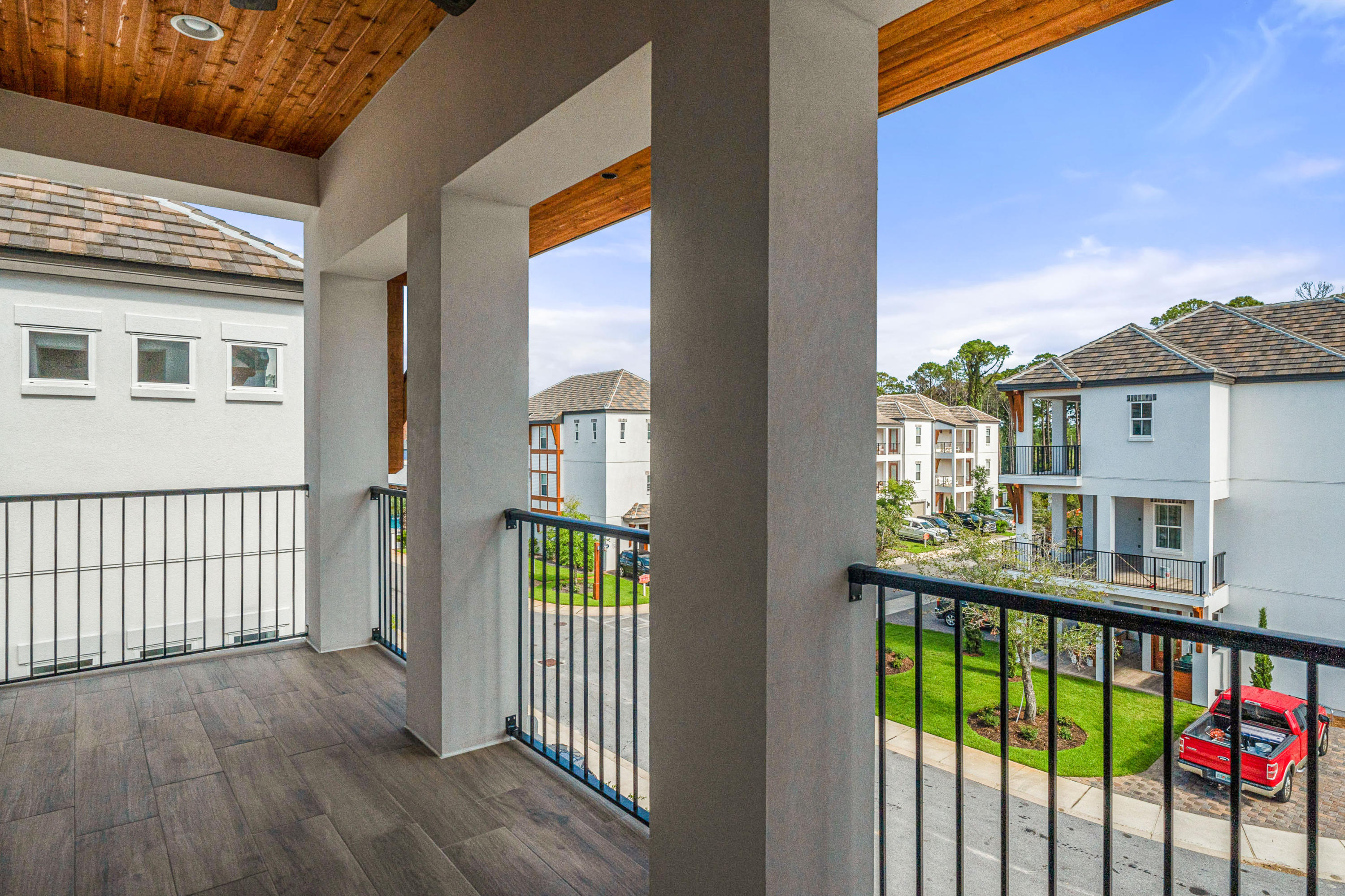 The Retreat at Miramar - Residential