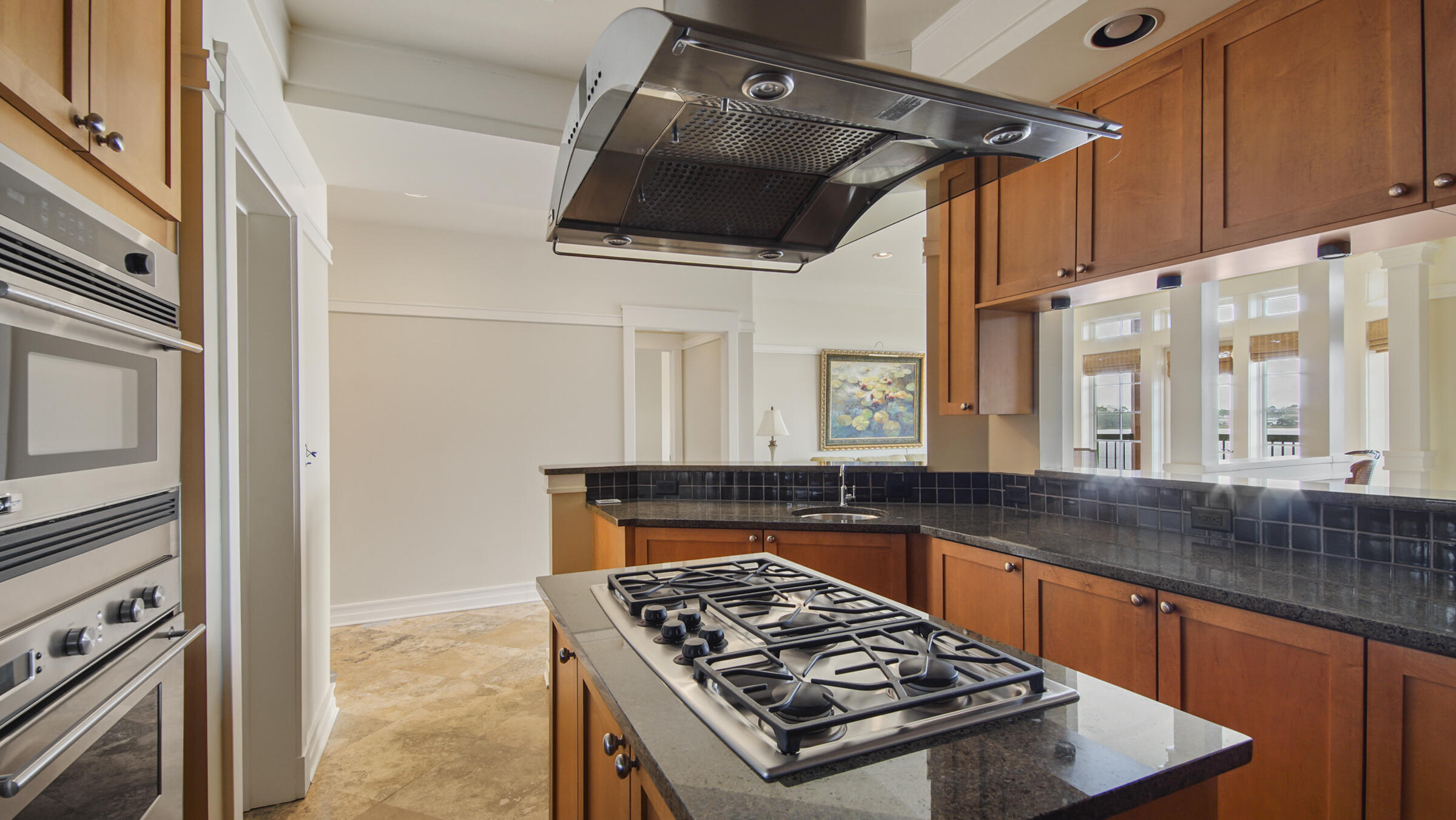 WILD HERON LAKESIDE LODGE - Residential