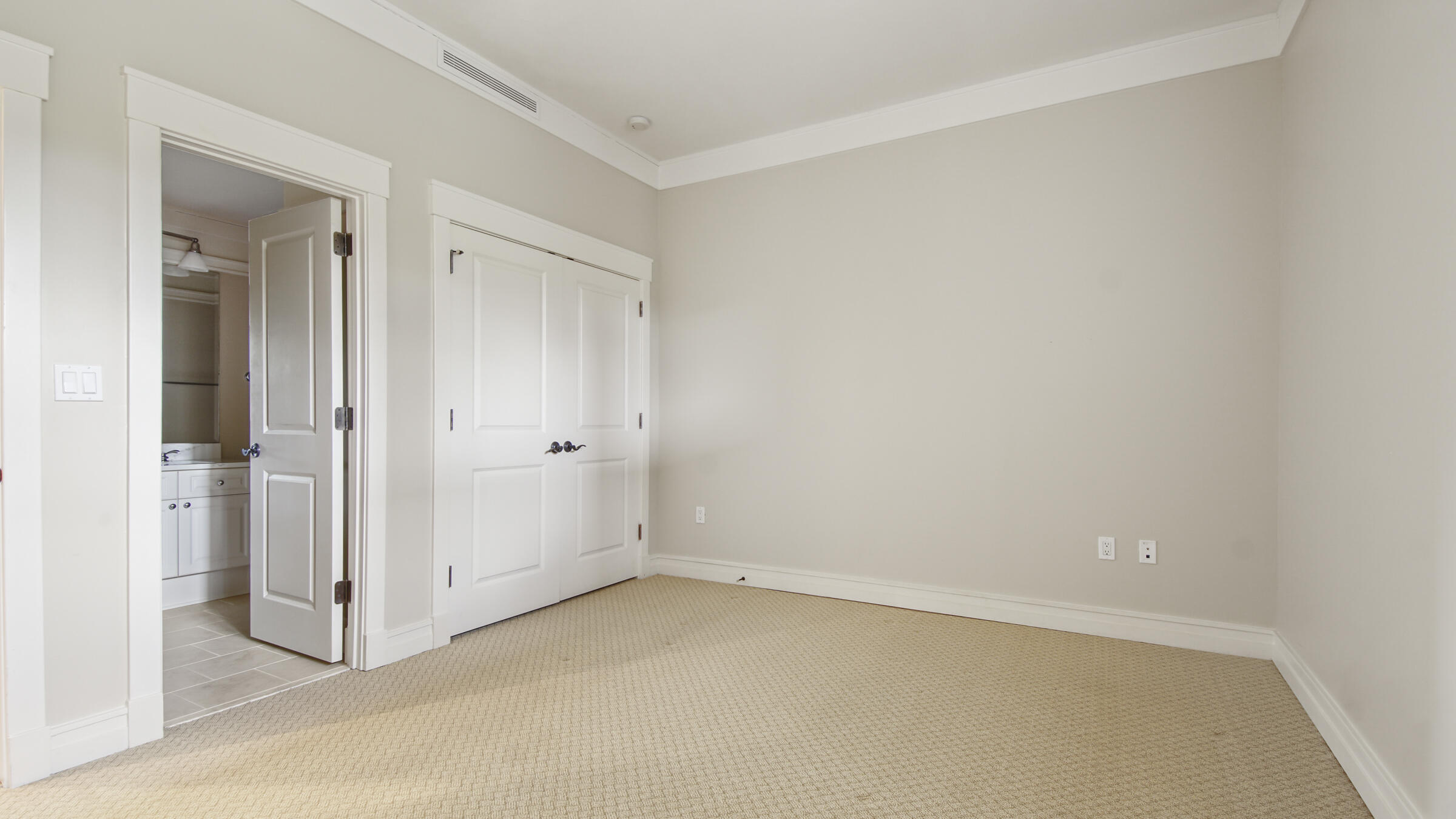 WILD HERON LAKESIDE LODGE - Residential