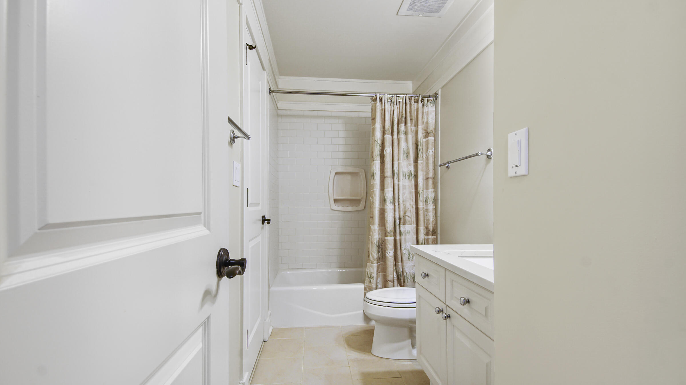 WILD HERON LAKESIDE LODGE - Residential