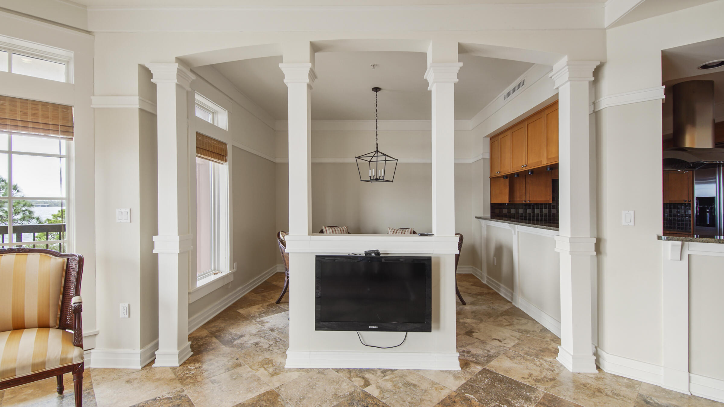 WILD HERON LAKESIDE LODGE - Residential