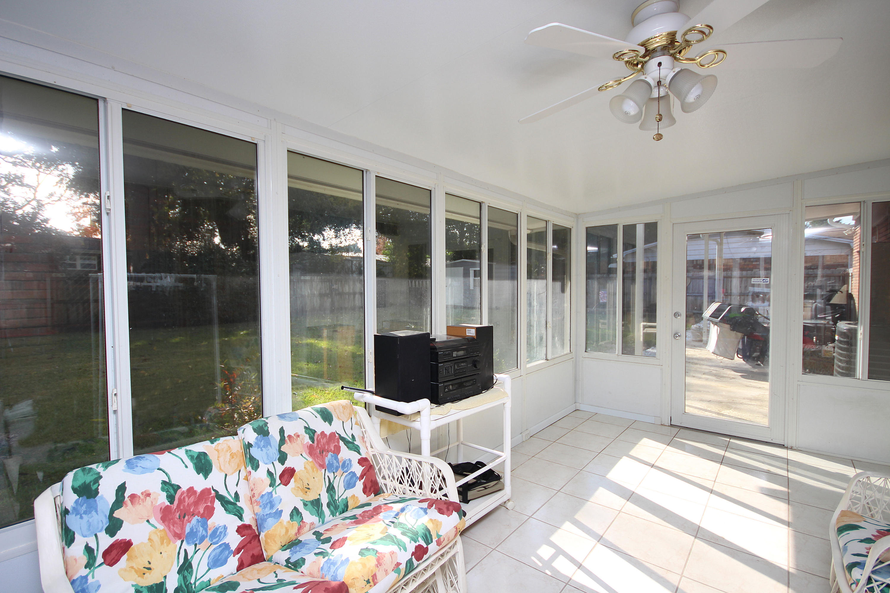 BAYOU WOODS 2ND ADDN - Residential