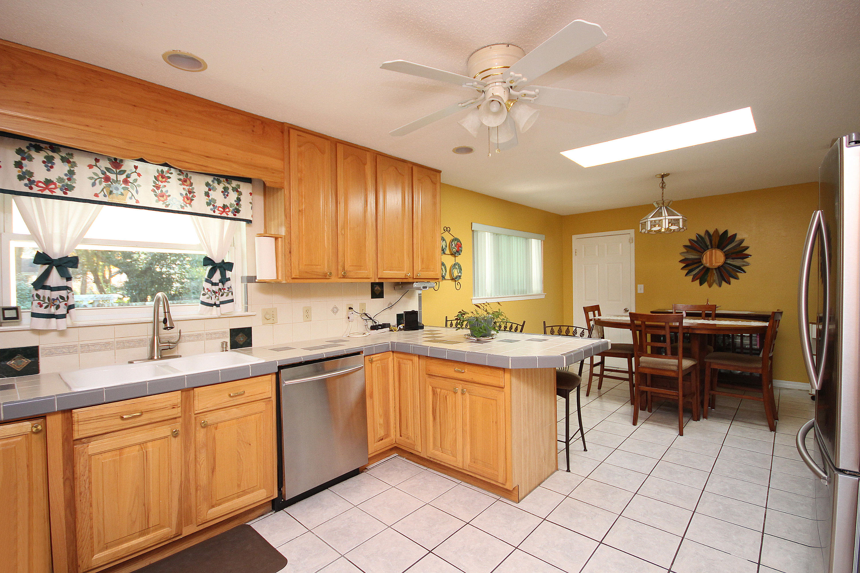 BAYOU WOODS 2ND ADDN - Residential