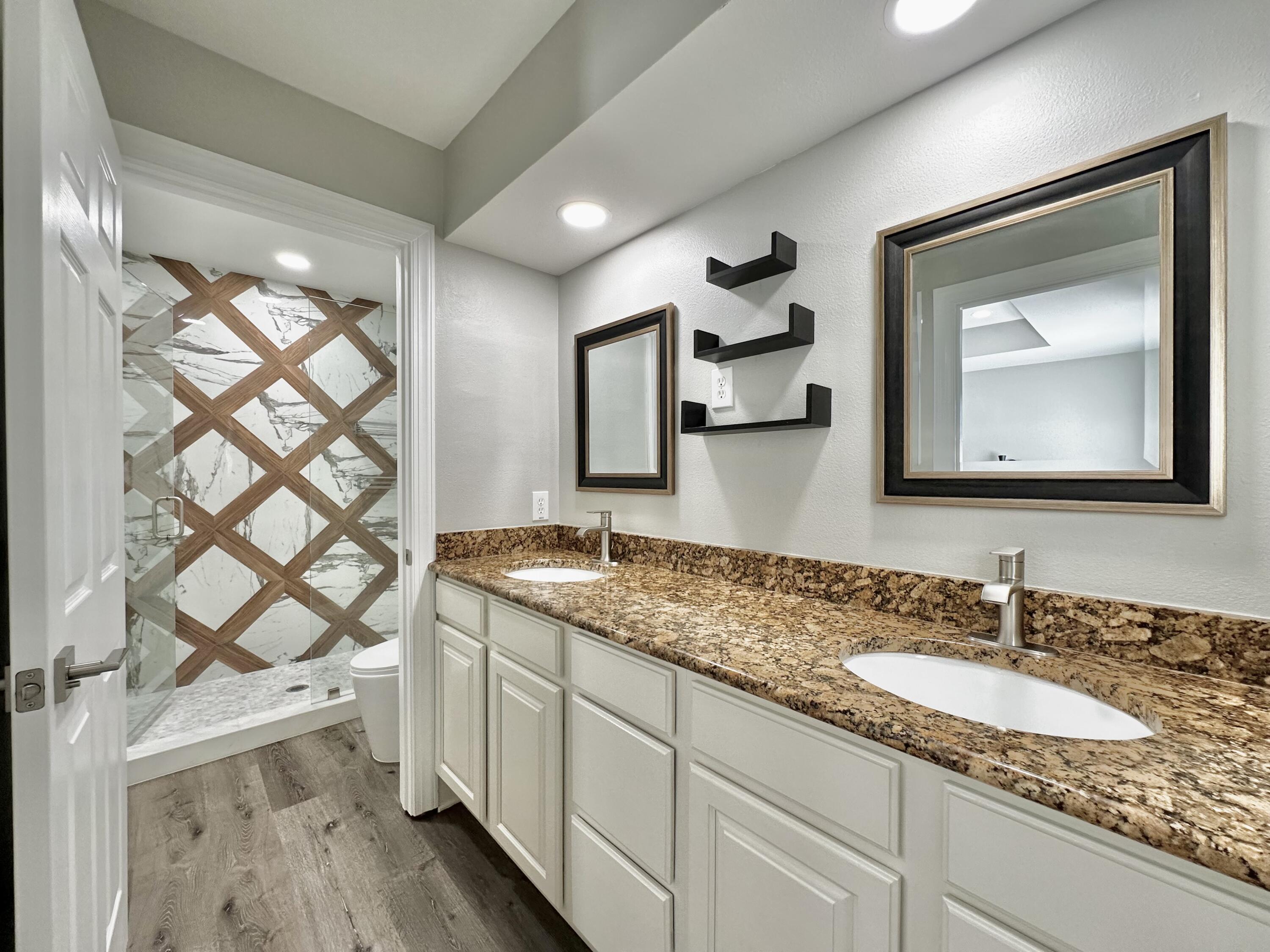 EAGLE BAY - Residential