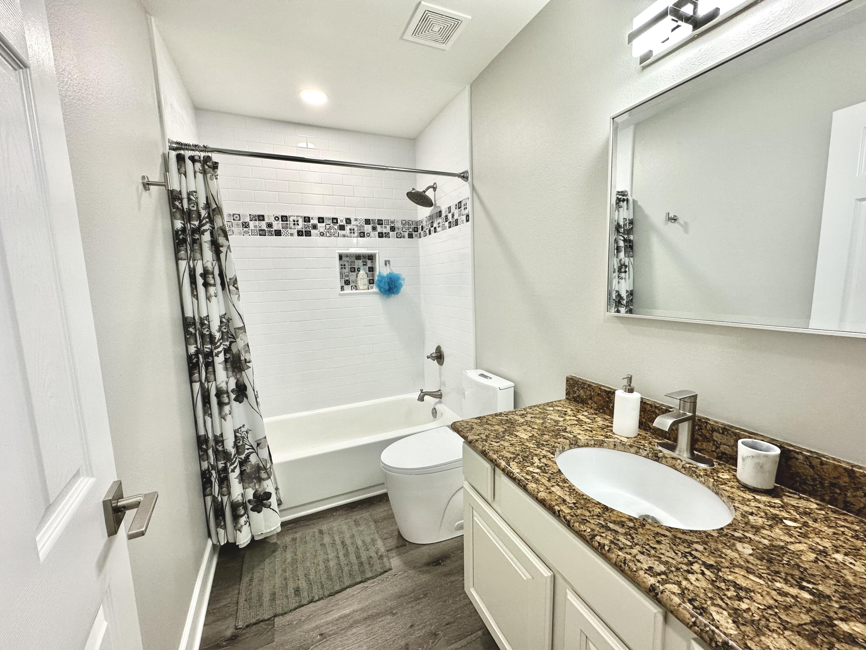 EAGLE BAY - Residential