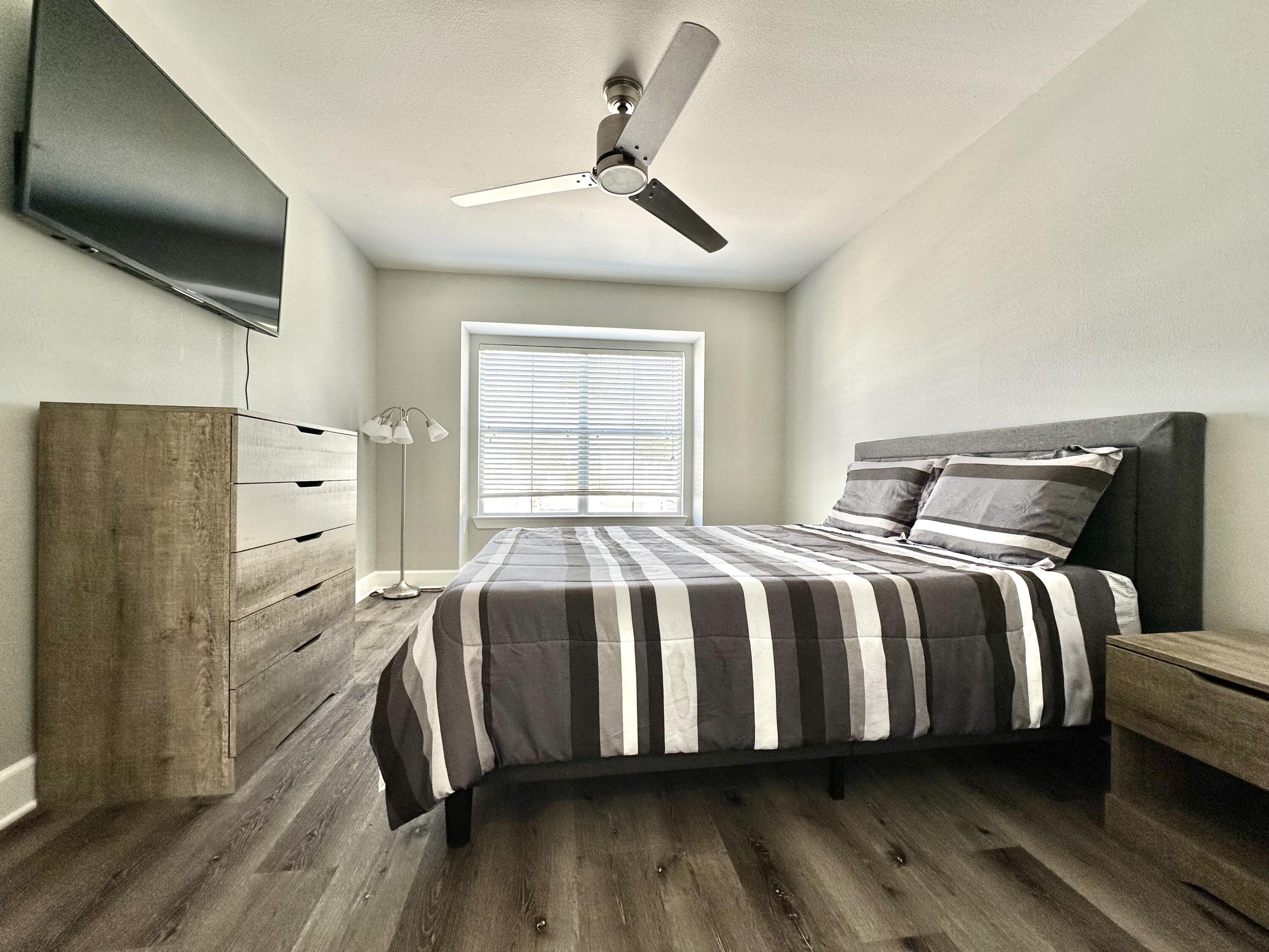 EAGLE BAY - Residential