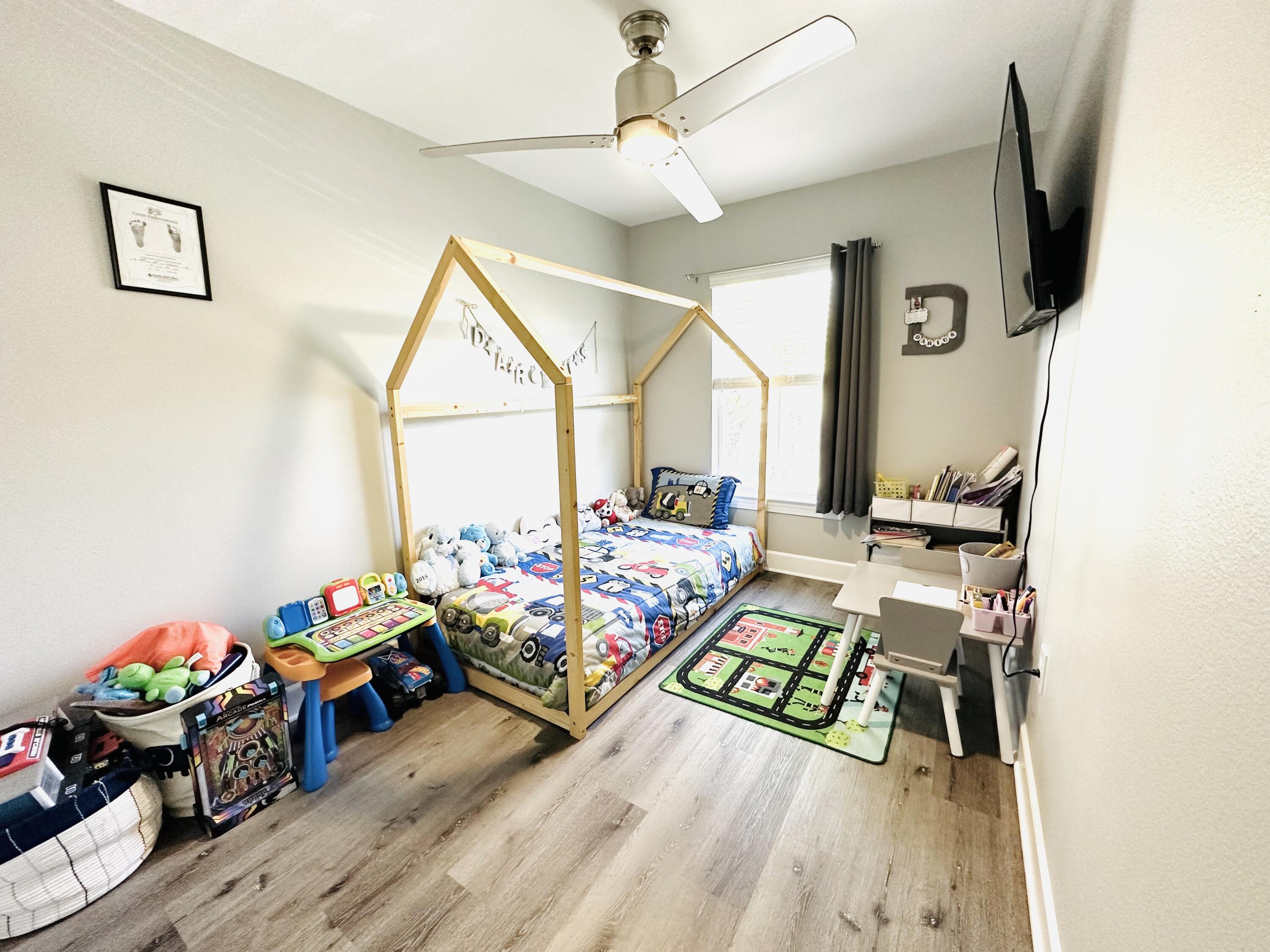 EAGLE BAY - Residential