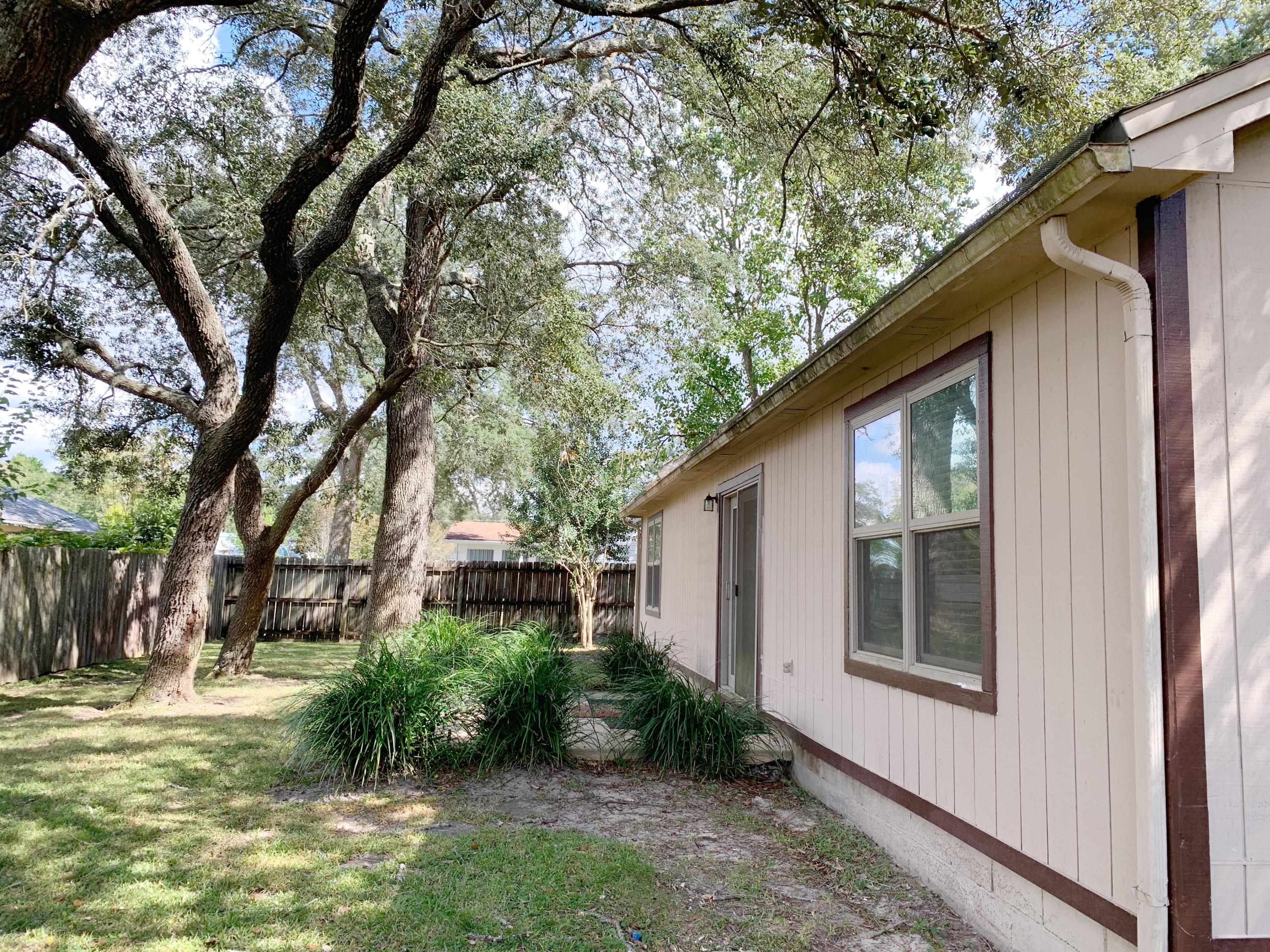 CREEKSIDE 5 - Residential