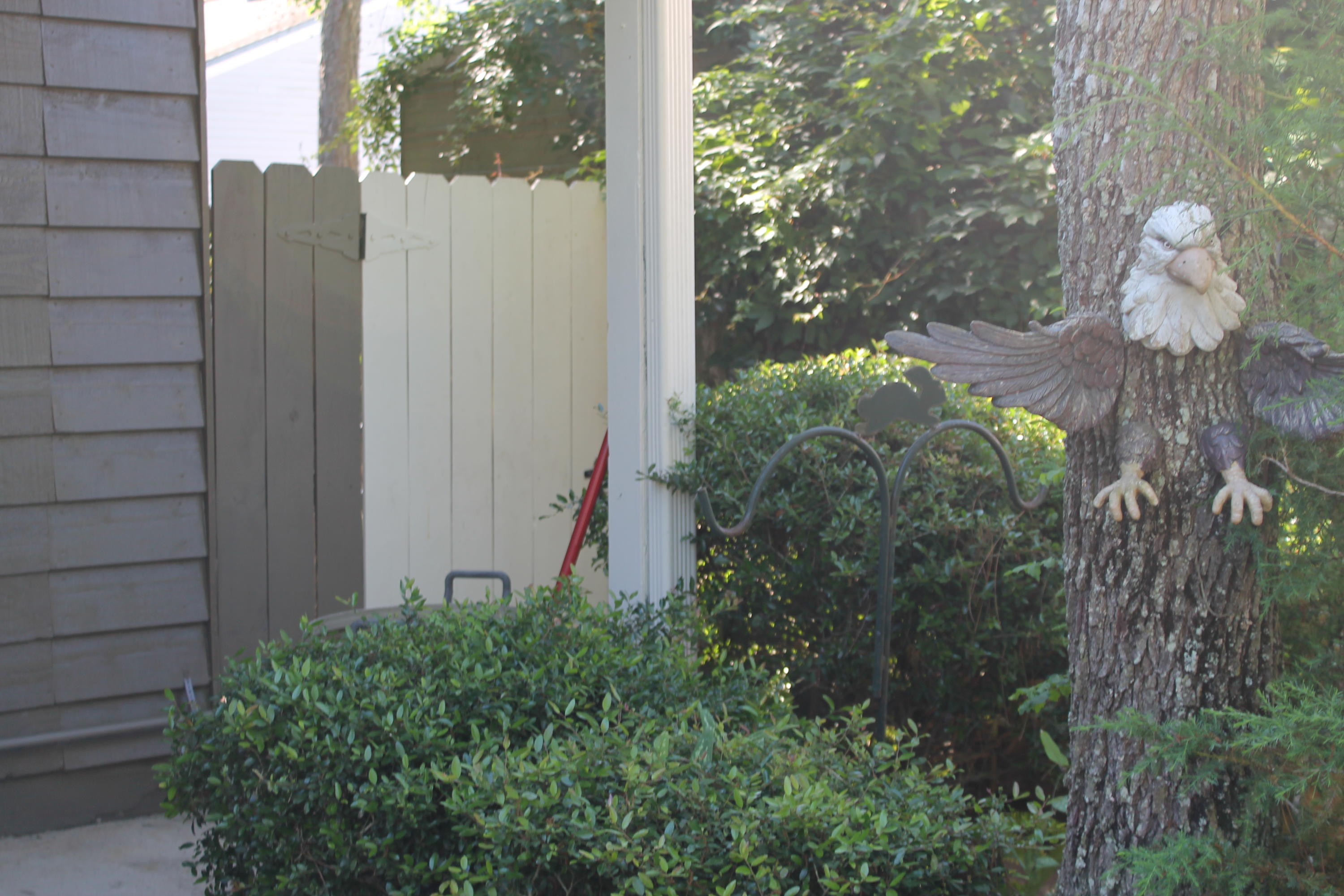 PORT DIXIE MANOR - Residential