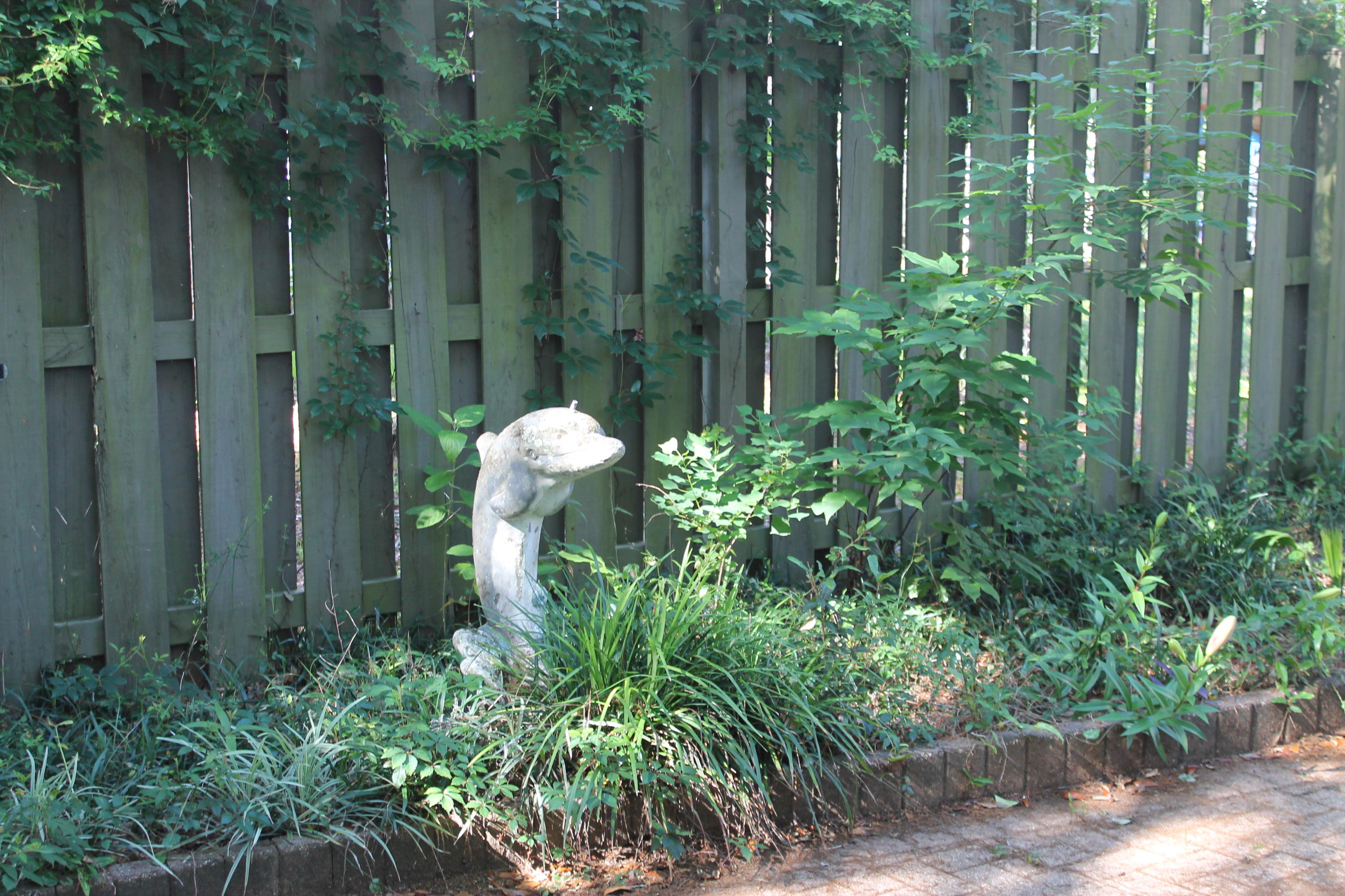 PORT DIXIE MANOR - Residential