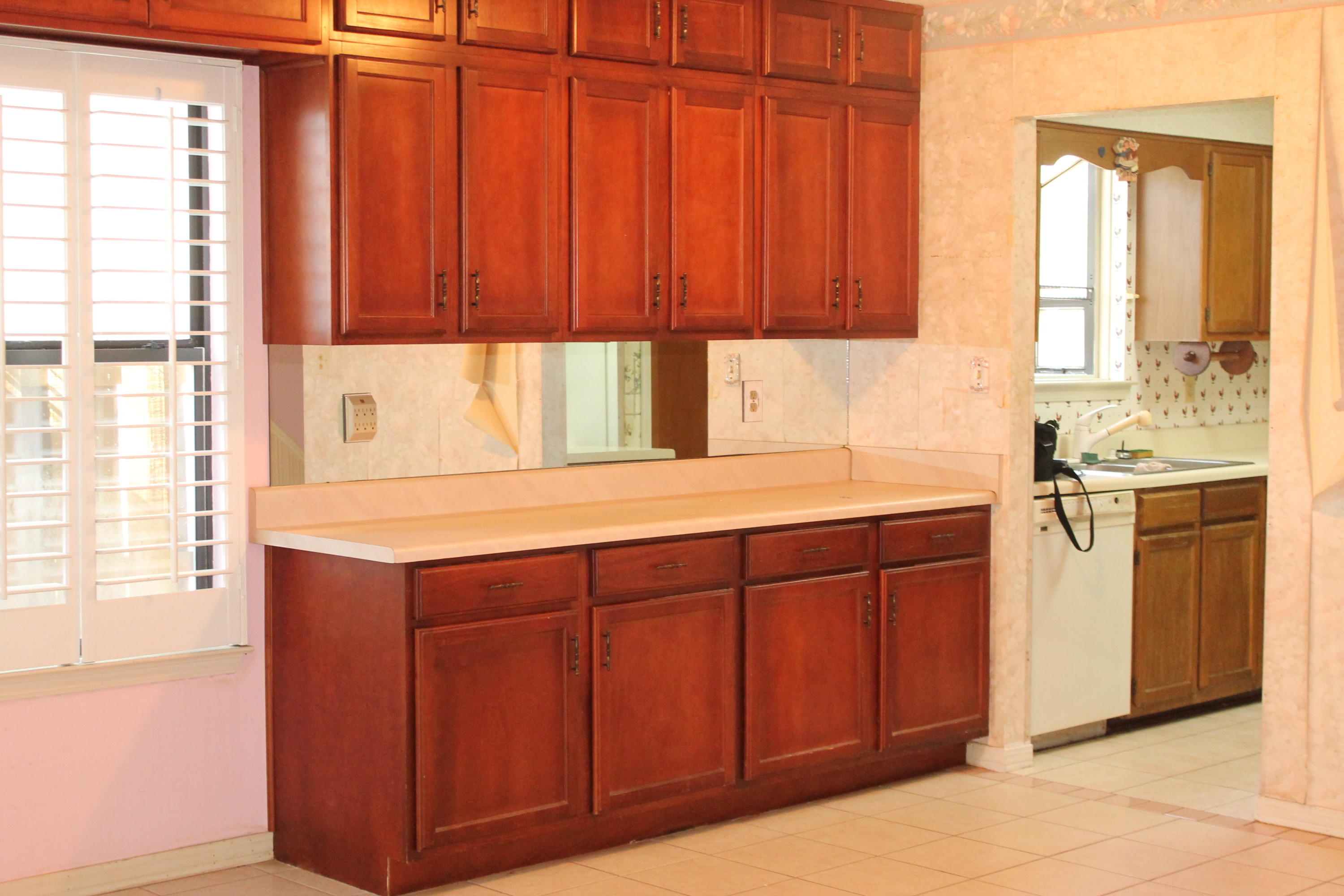 PORT DIXIE MANOR - Residential