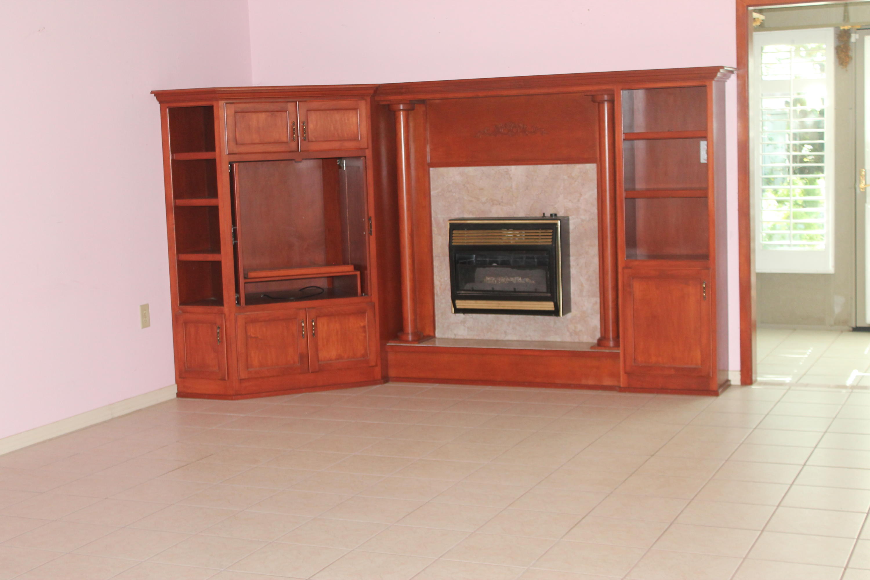 PORT DIXIE MANOR - Residential