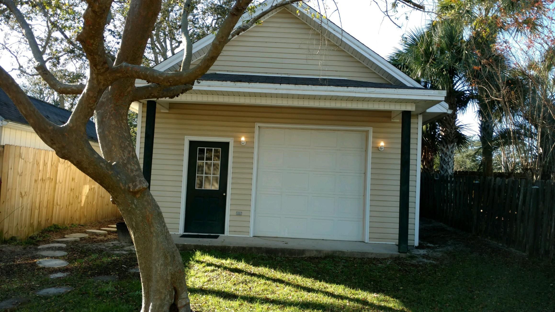 LAKE POINTE - Residential