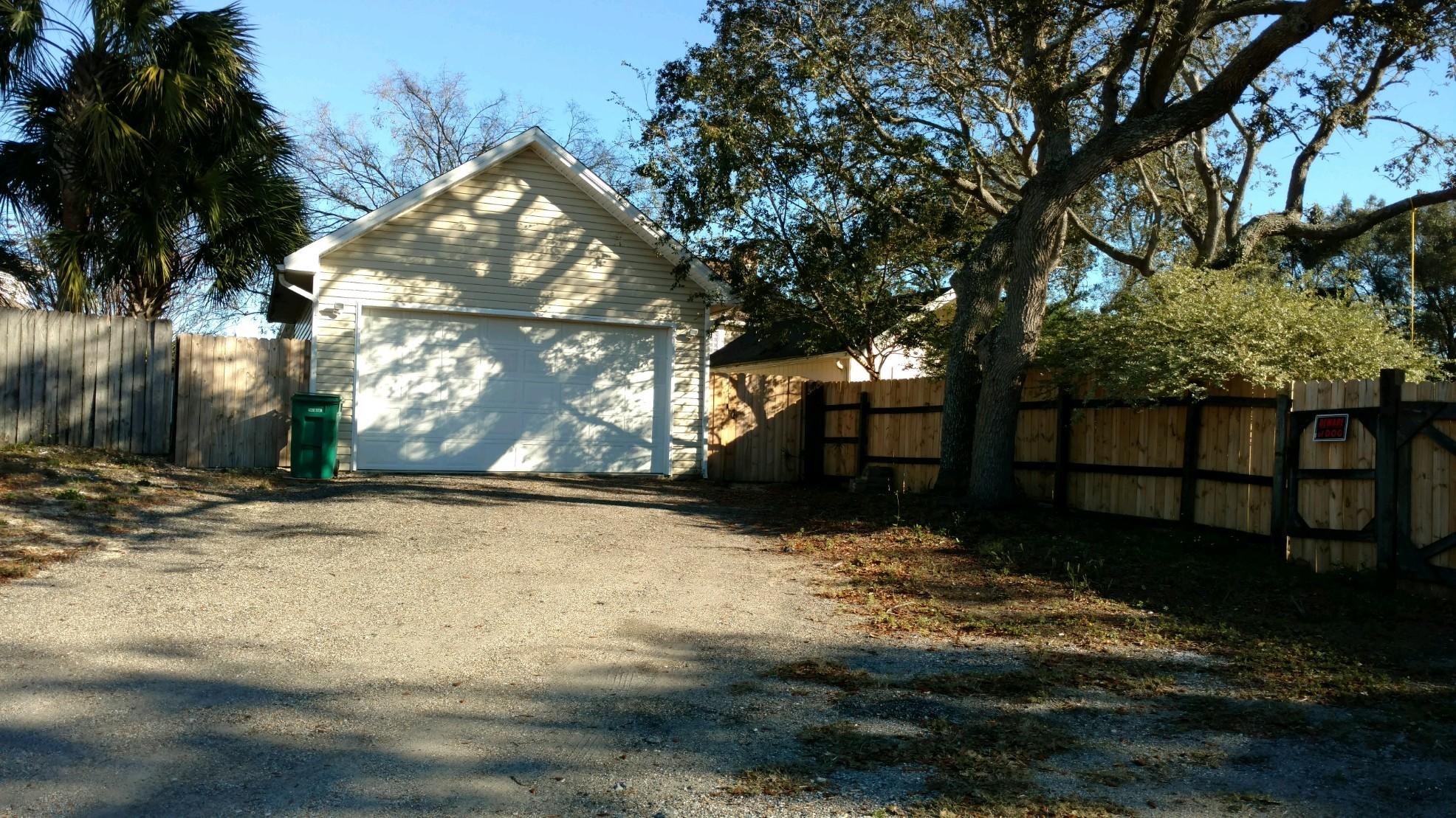 LAKE POINTE - Residential