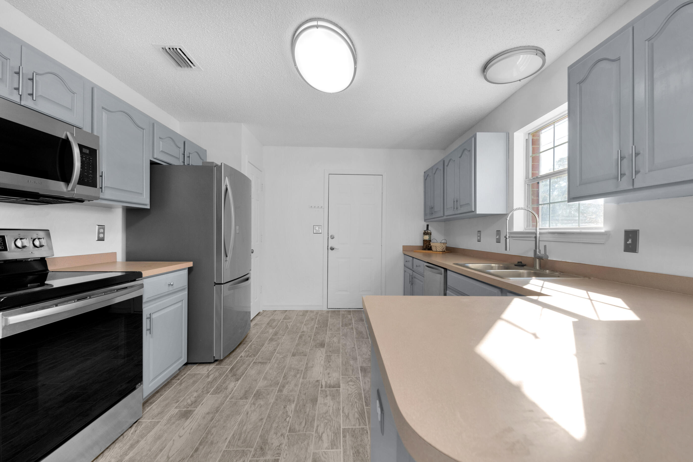 WATERFORD ESTATES S/D - Residential