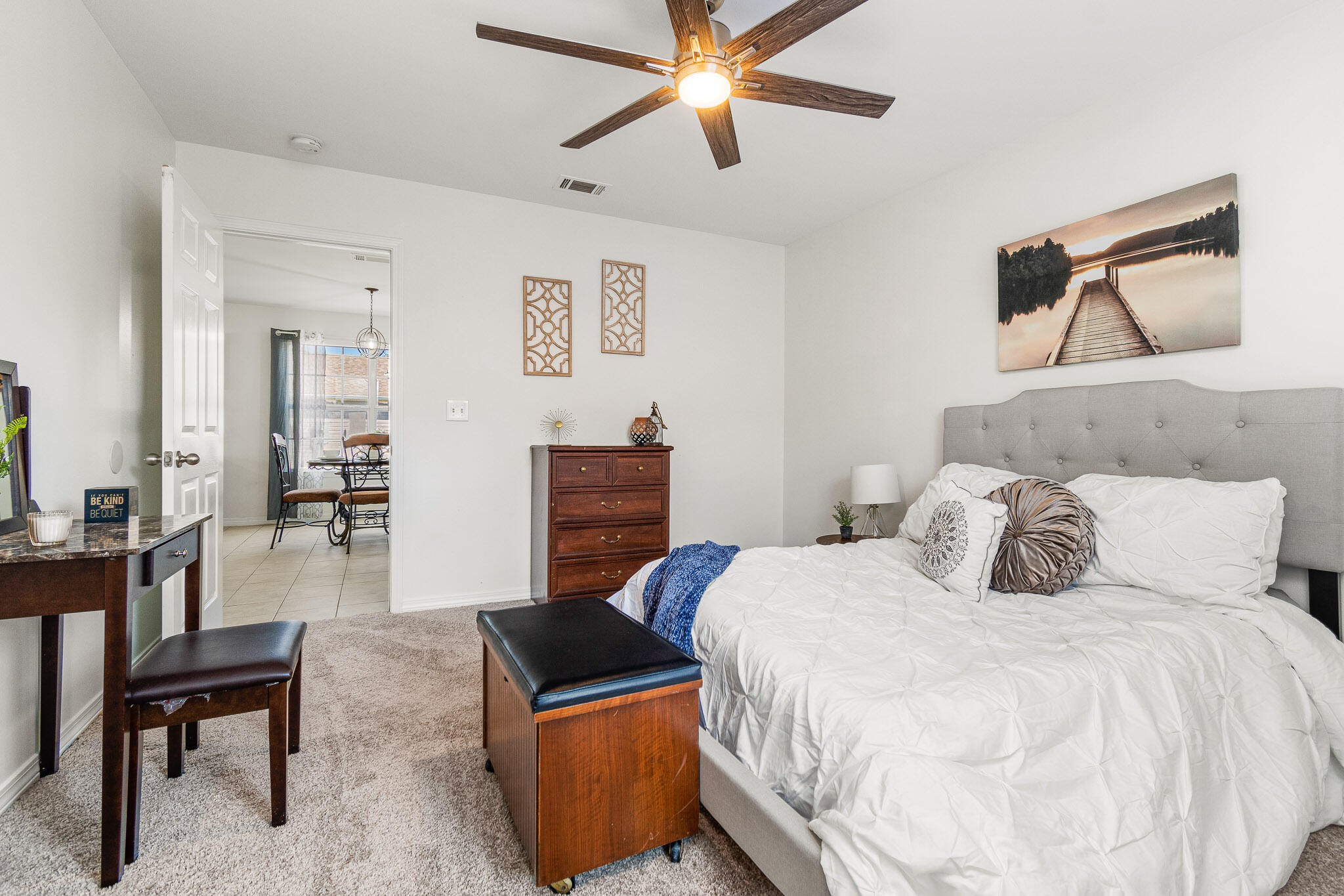 OAKWOOD LAKES ESTATES - Residential