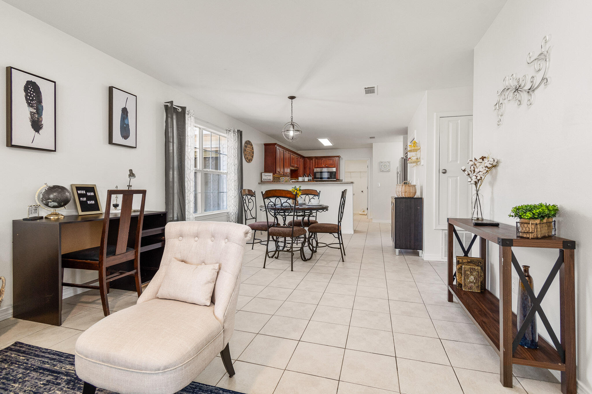 OAKWOOD LAKES ESTATES - Residential