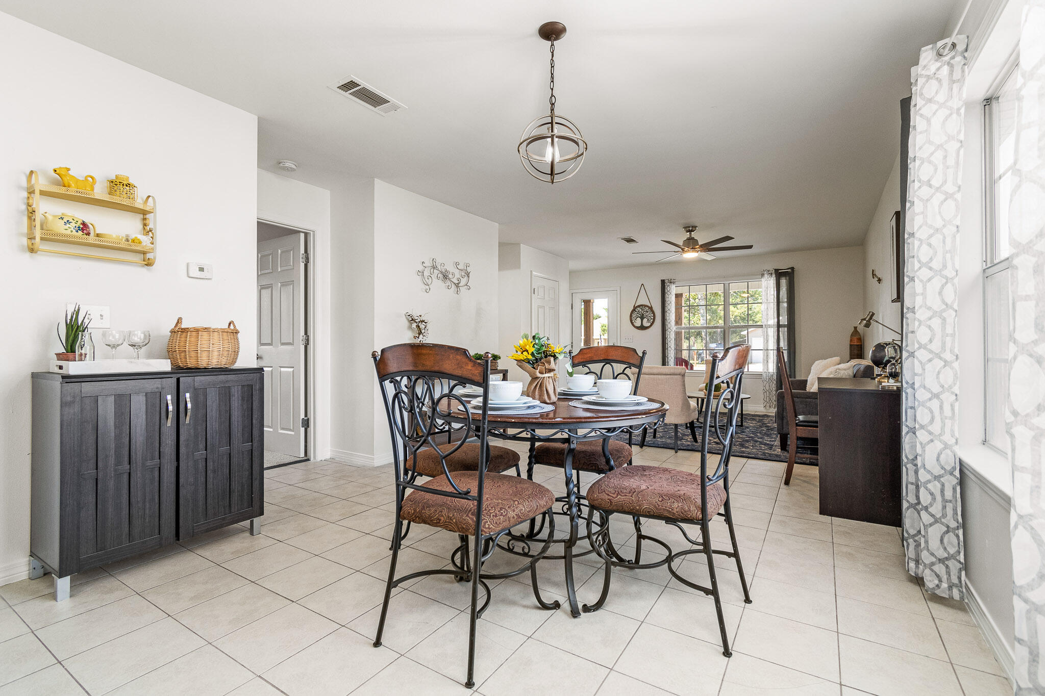 OAKWOOD LAKES ESTATES - Residential