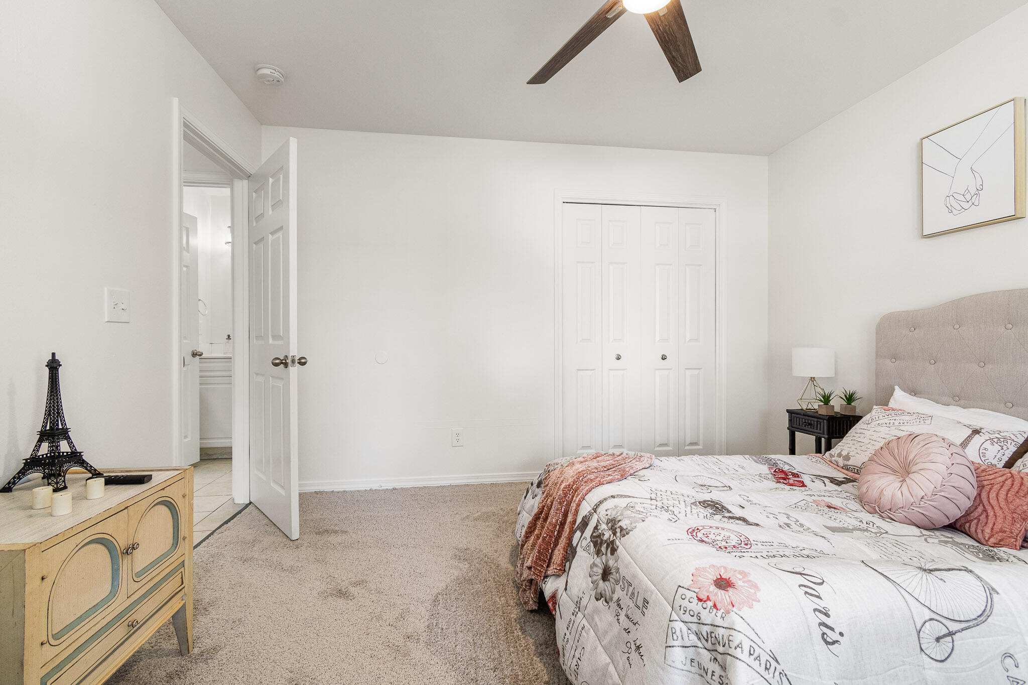 OAKWOOD LAKES ESTATES - Residential