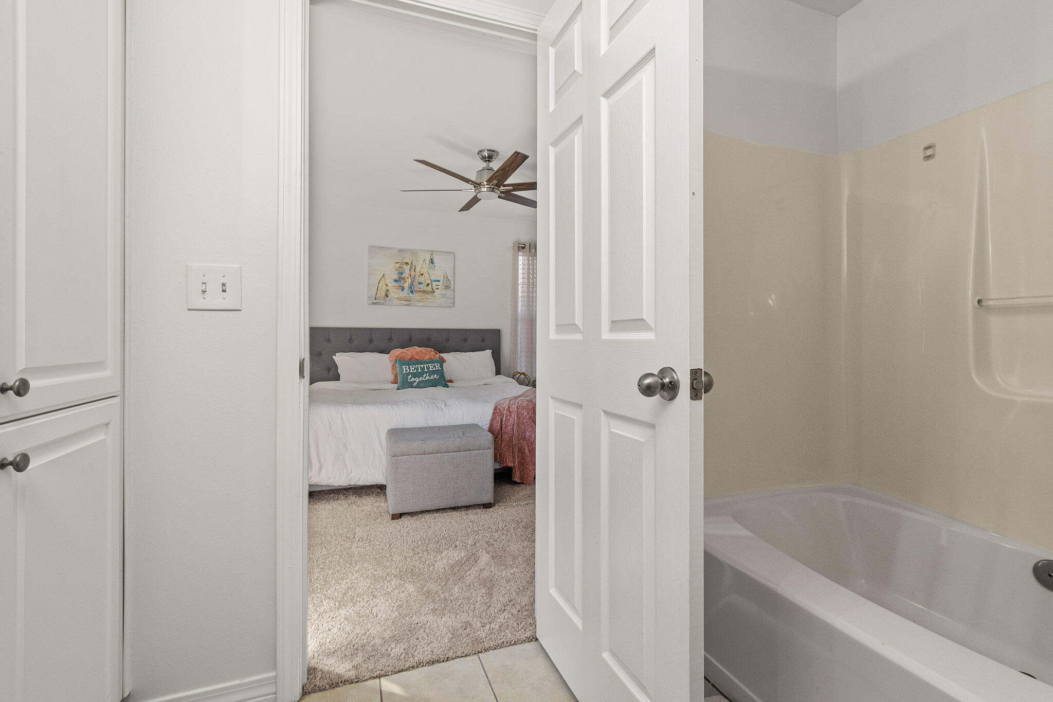 OAKWOOD LAKES ESTATES - Residential