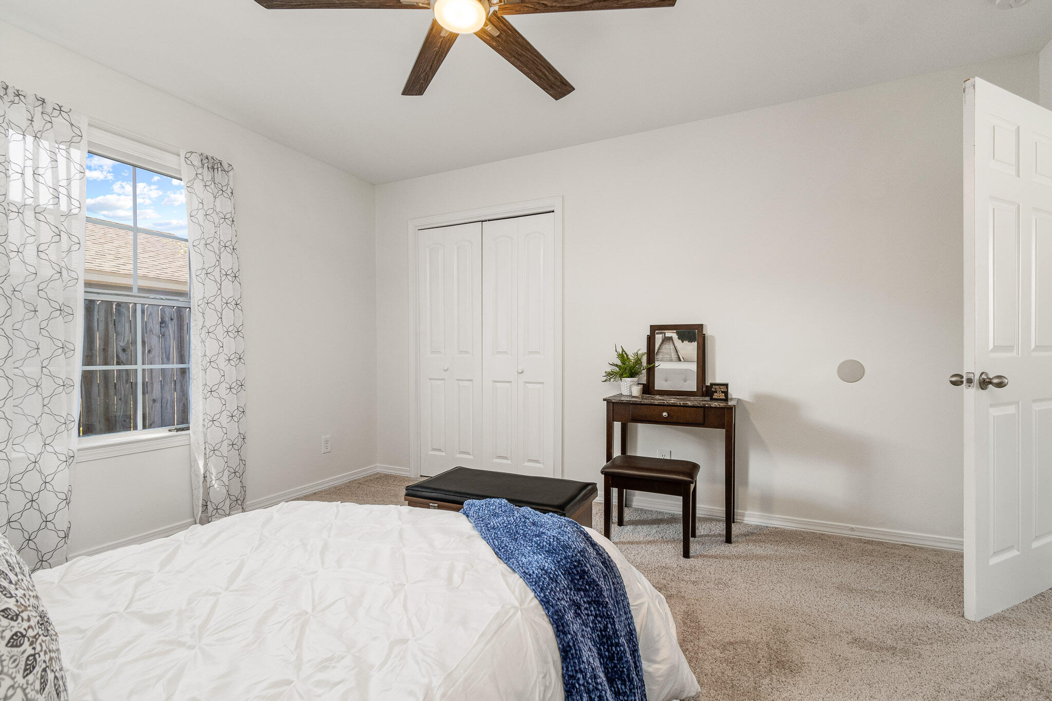 OAKWOOD LAKES ESTATES - Residential