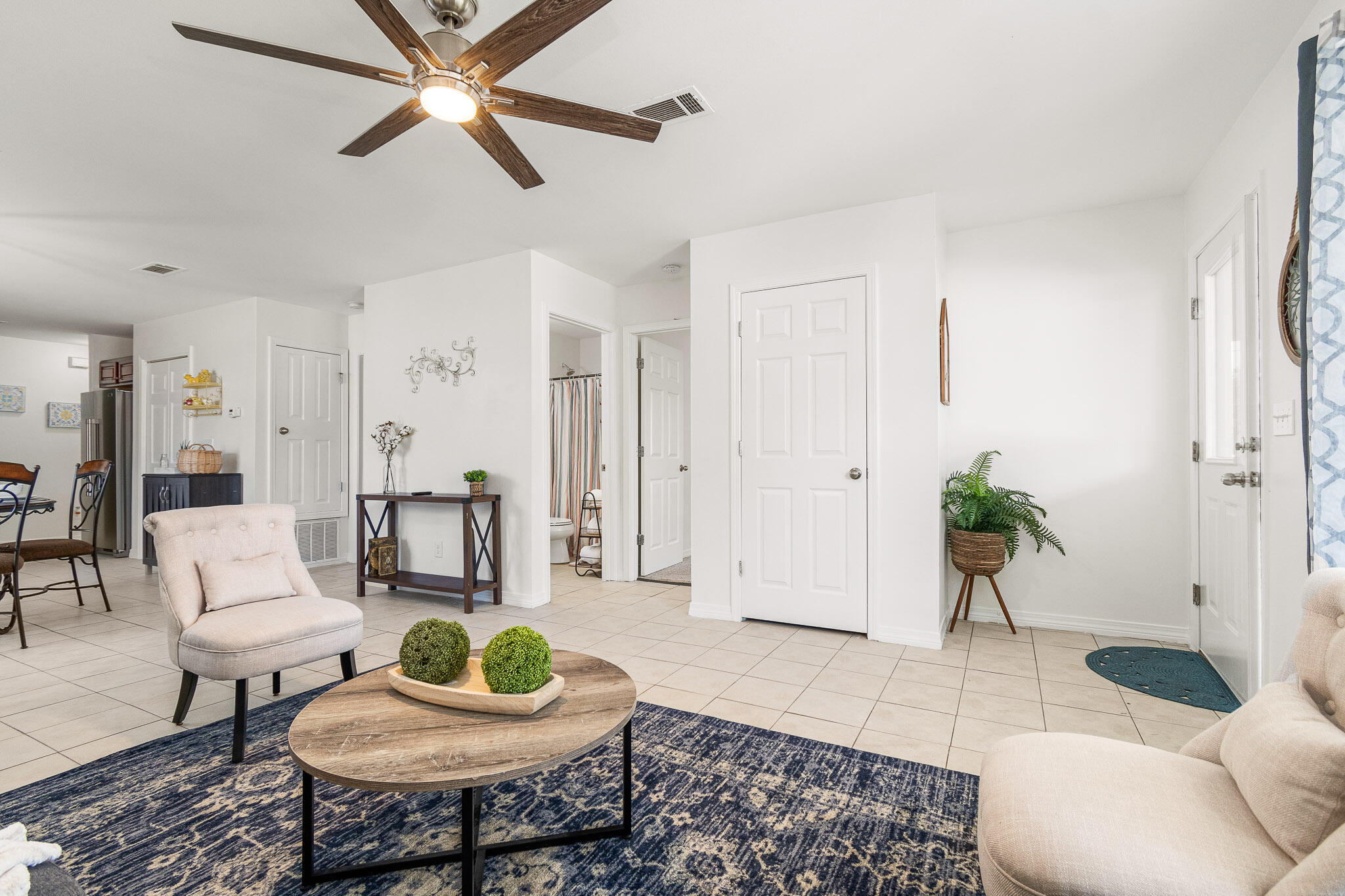 OAKWOOD LAKES ESTATES - Residential