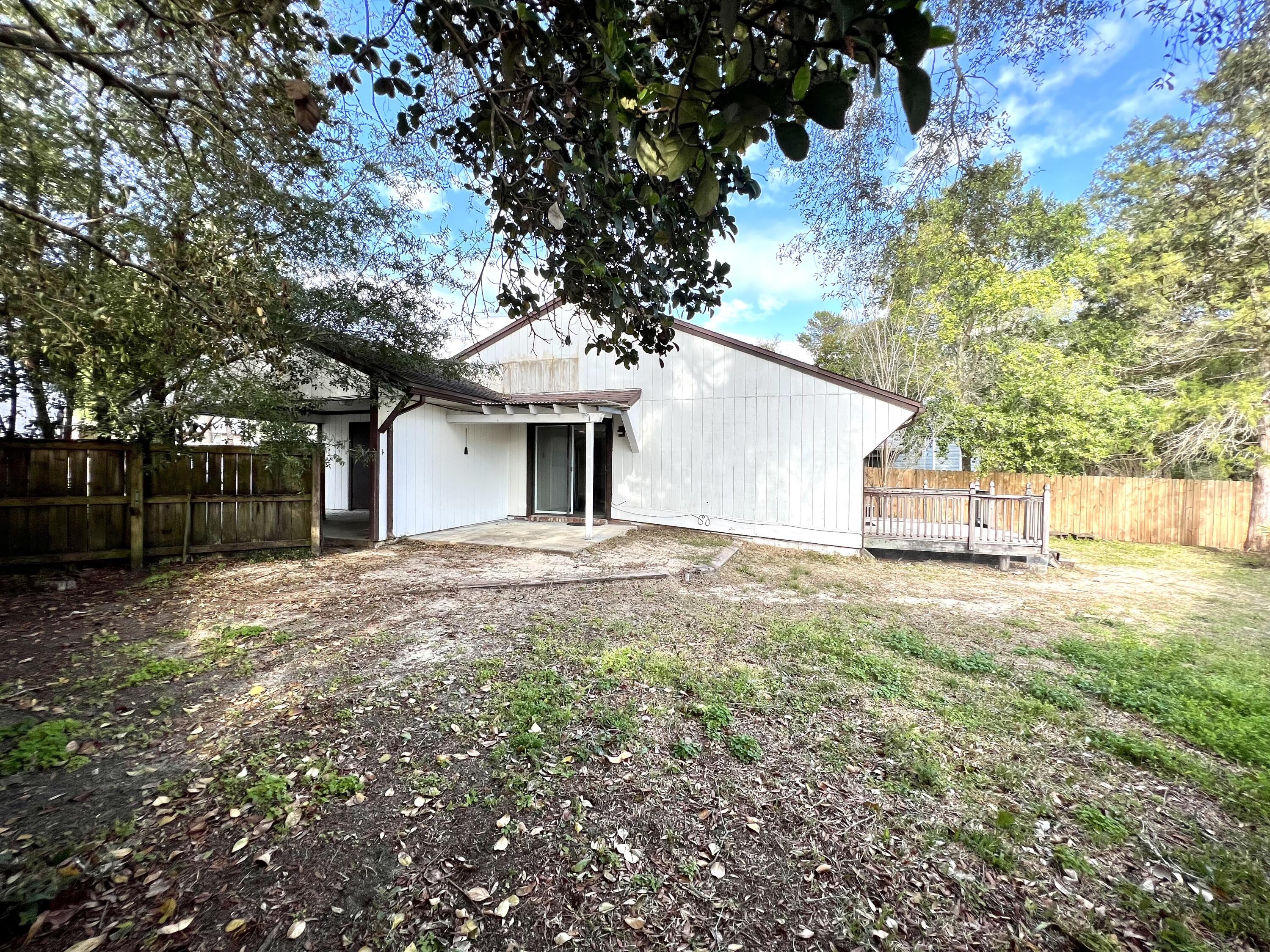 CEDAR RIDGE - Residential Lease